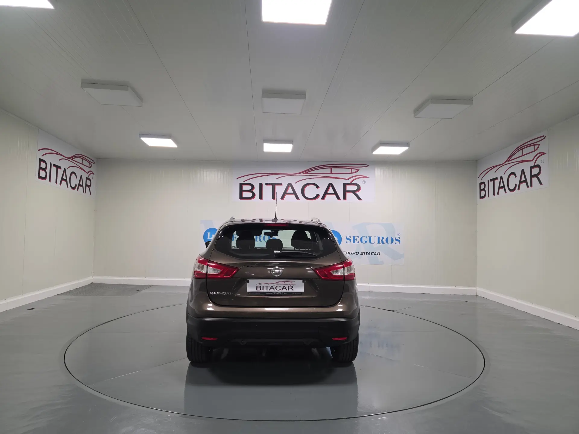 Nissan Qashqai 1.5 dCi N-Connecta Led 27