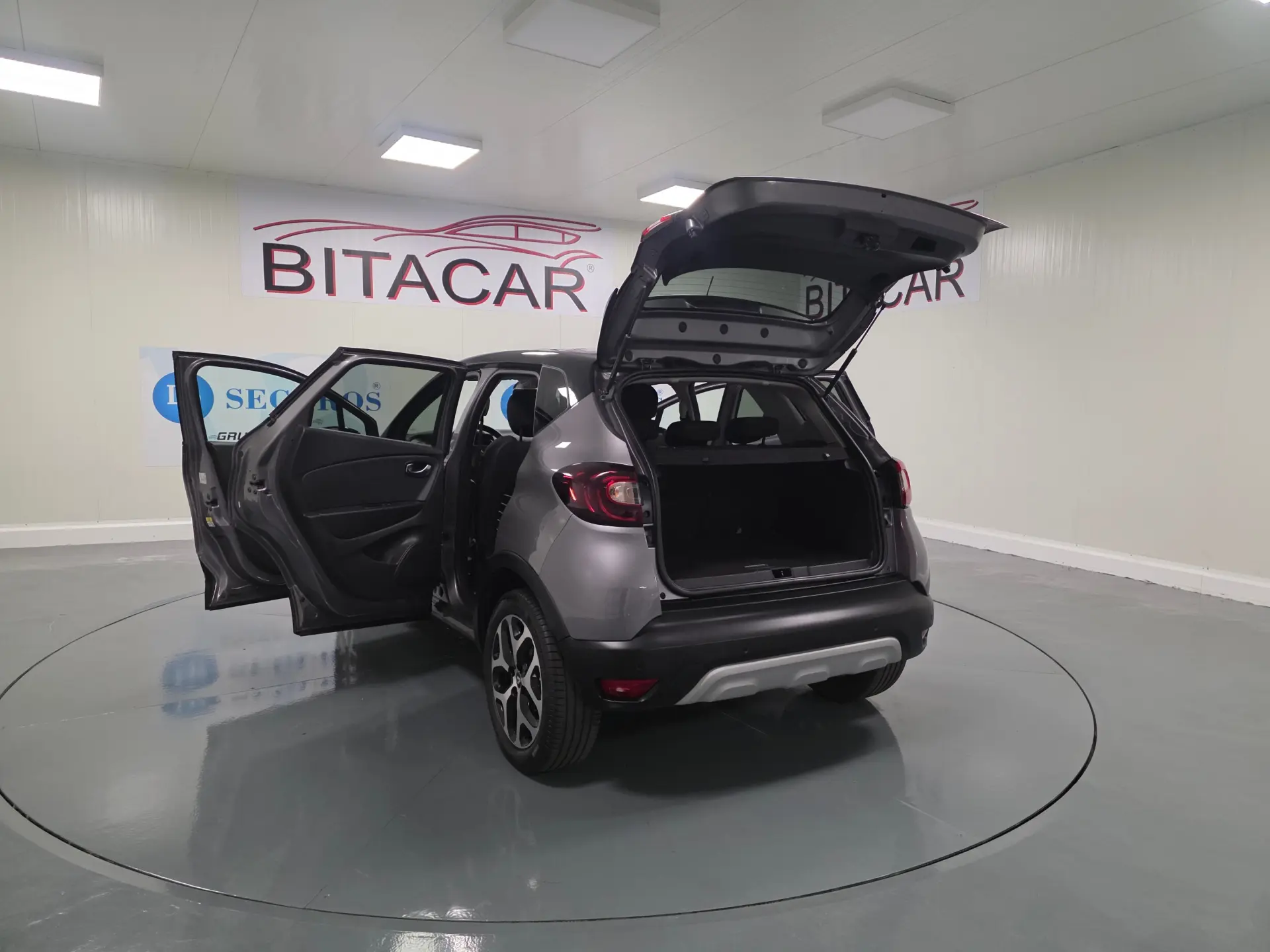 Renault Captur 1.5 DCI EXCLUSIVE 59