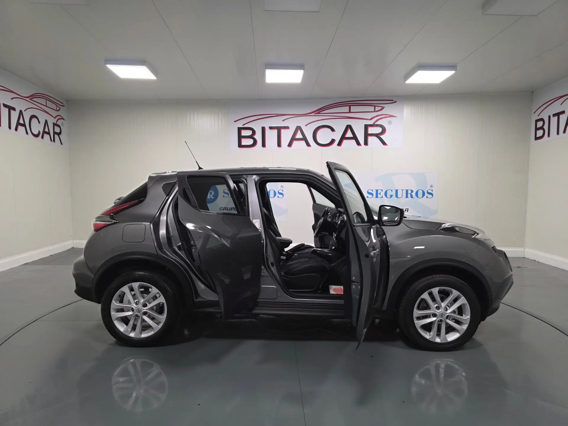 Nissan Juke 1.5 dCi N-Connecta 76