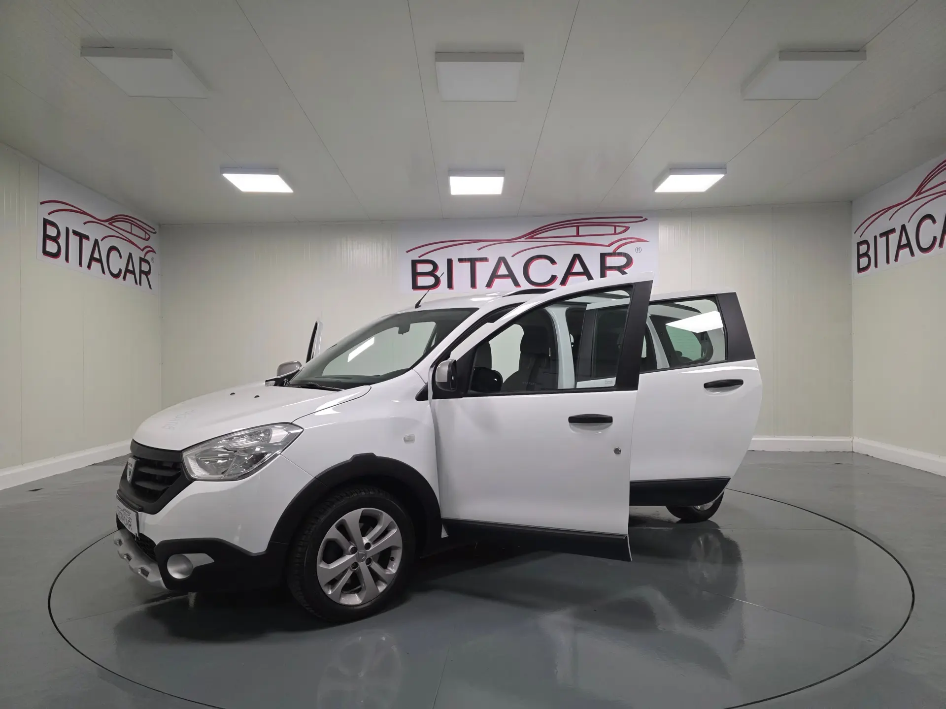 Dacia Lodgy 1.2 STEPWAY 47
