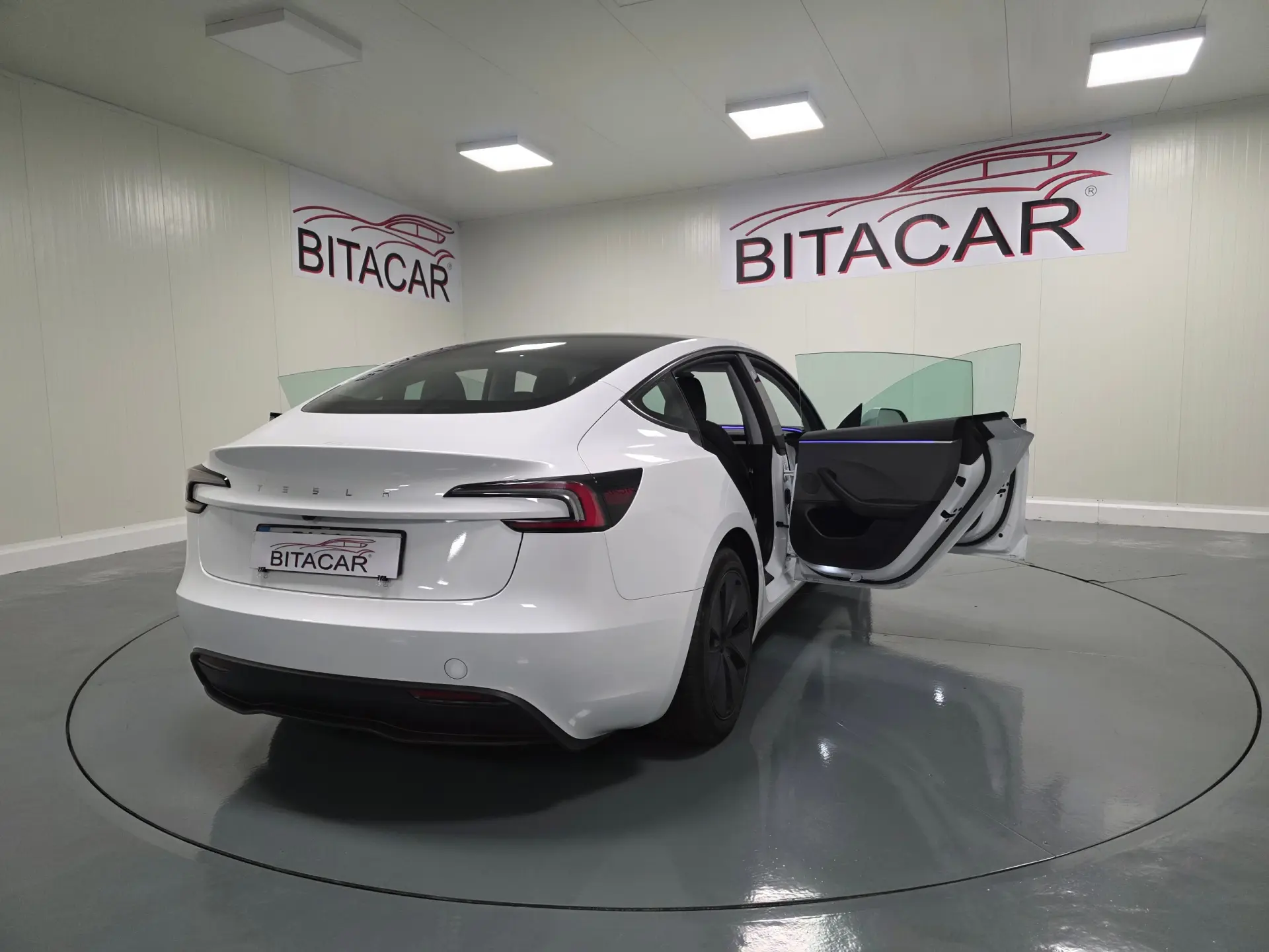 Tesla Model 3 Tração Traseira Premium 56