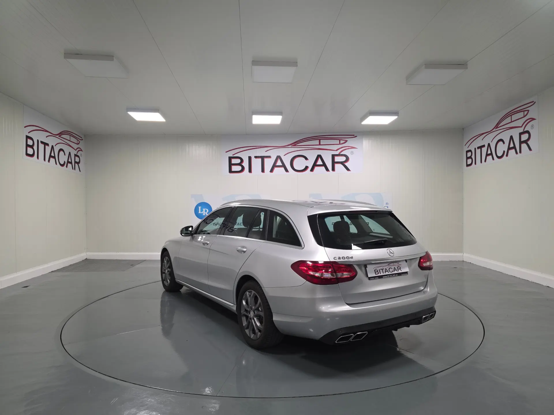 Mercedes-Benz C 200 D BLUETEC STATION 16