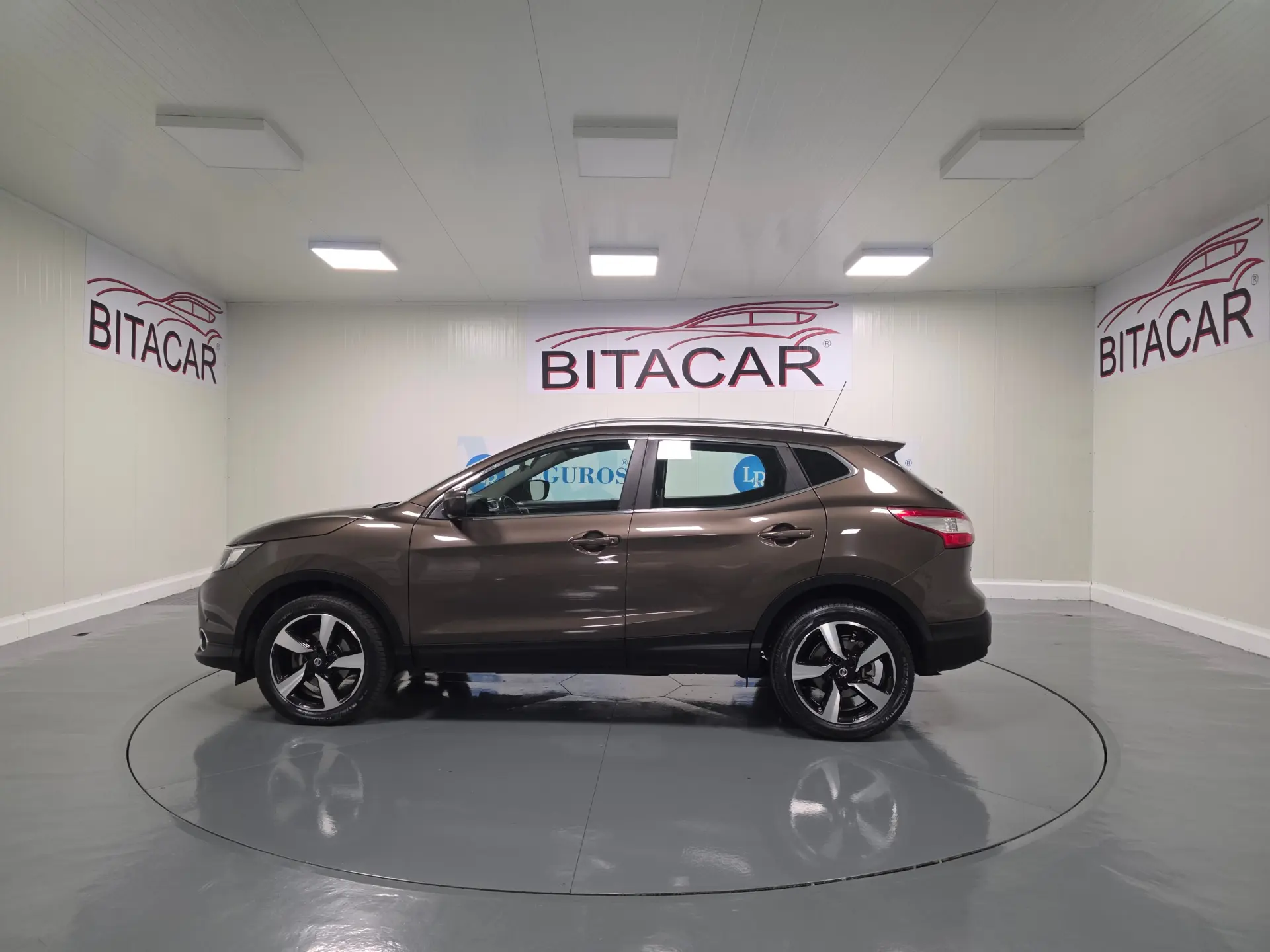 Nissan Qashqai 1.5 dCi N-Connecta Led 21