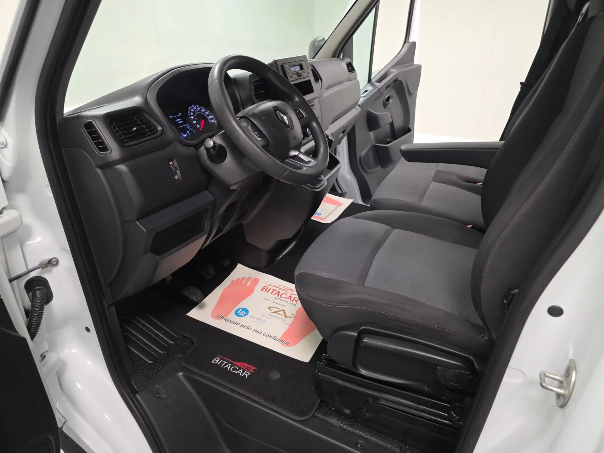 Renault Master L2H2 135CV IVA DEDUTIVEL 85