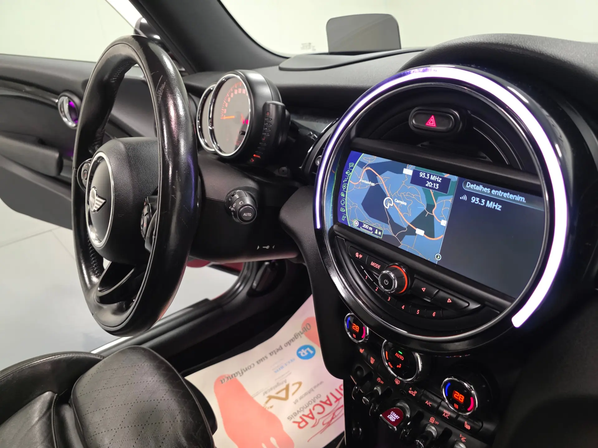 MINI 3 Portas Cooper D 9