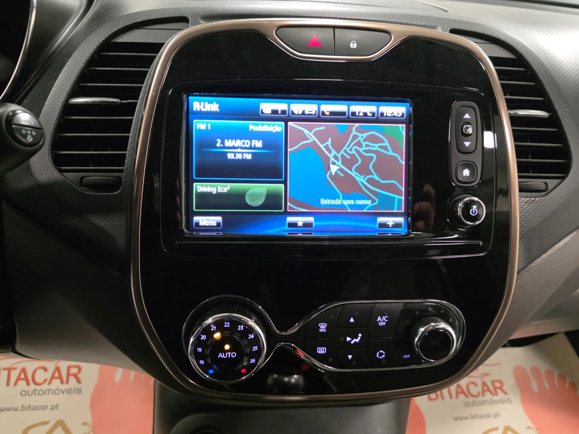 Renault Captur 1.5 dCi Exclusive 11