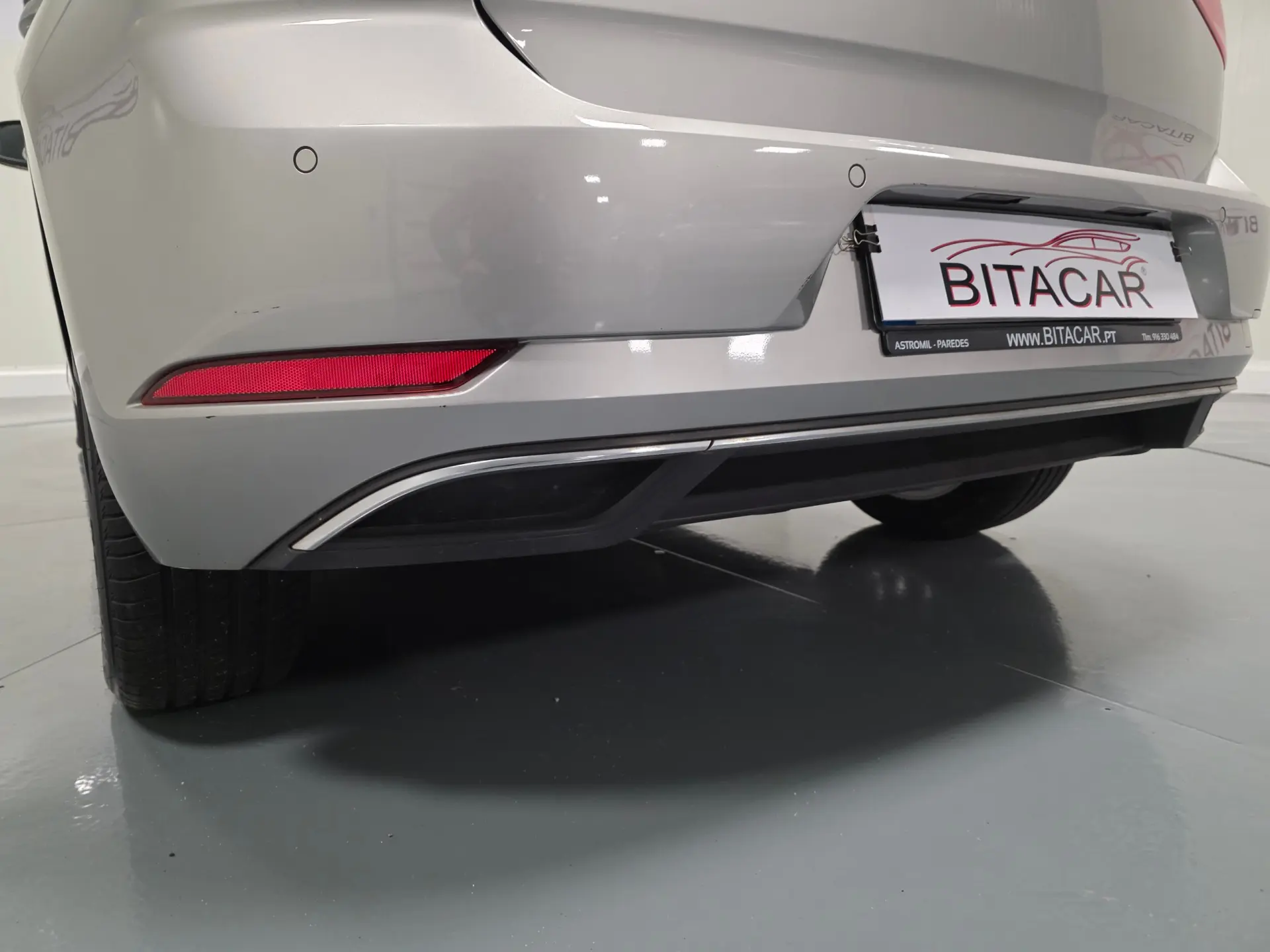 Volkswagen Golf 1.6 TDI CONFORTLINE 26