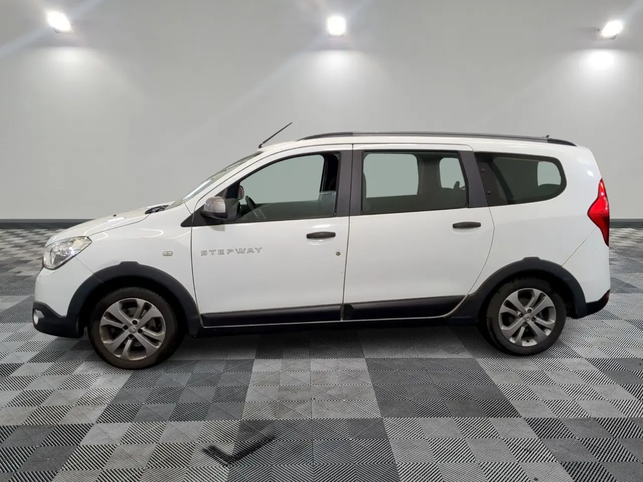 Dacia Lodgy 1.2 STEPWAY 6