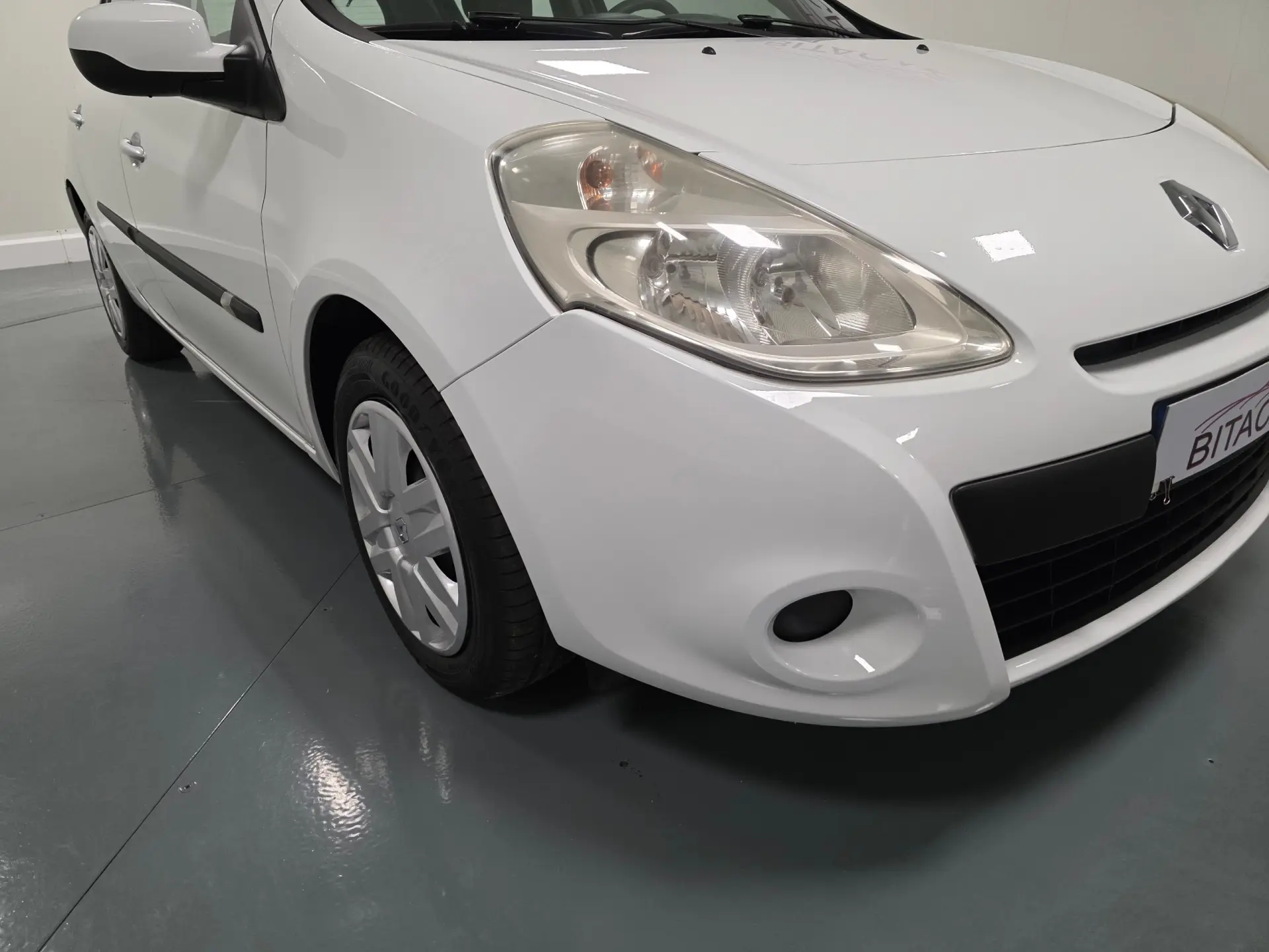 Renault Clio 1.5 DCI CONFORT 5