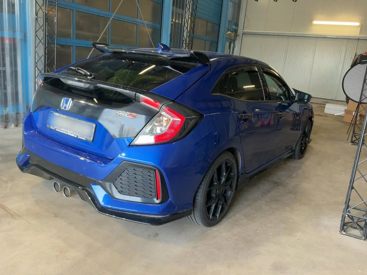 Honda Civic 1.5 VTEC SPORT 2