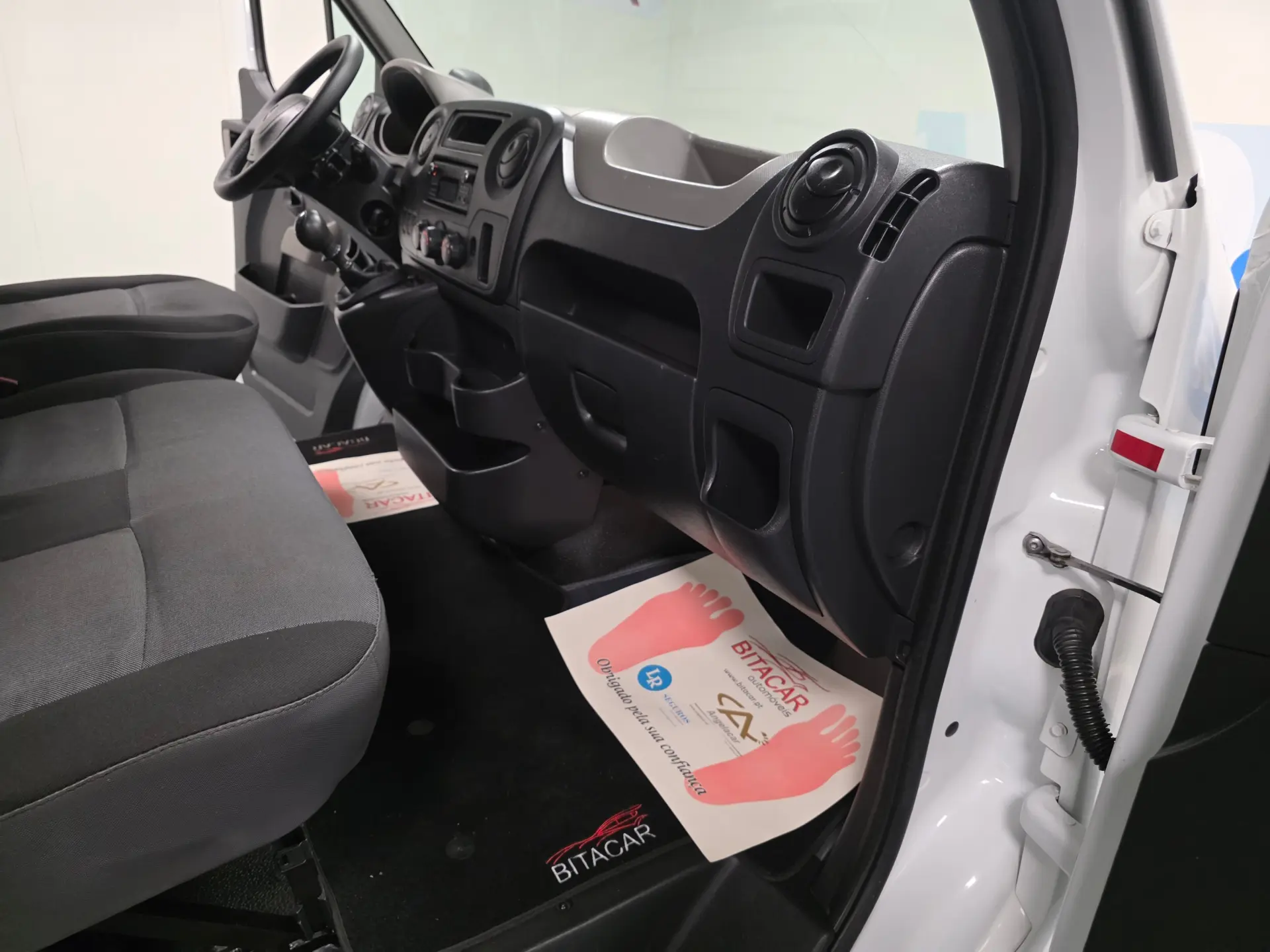 Renault Master 2.3 DCI 130CV BASCULANTE 66