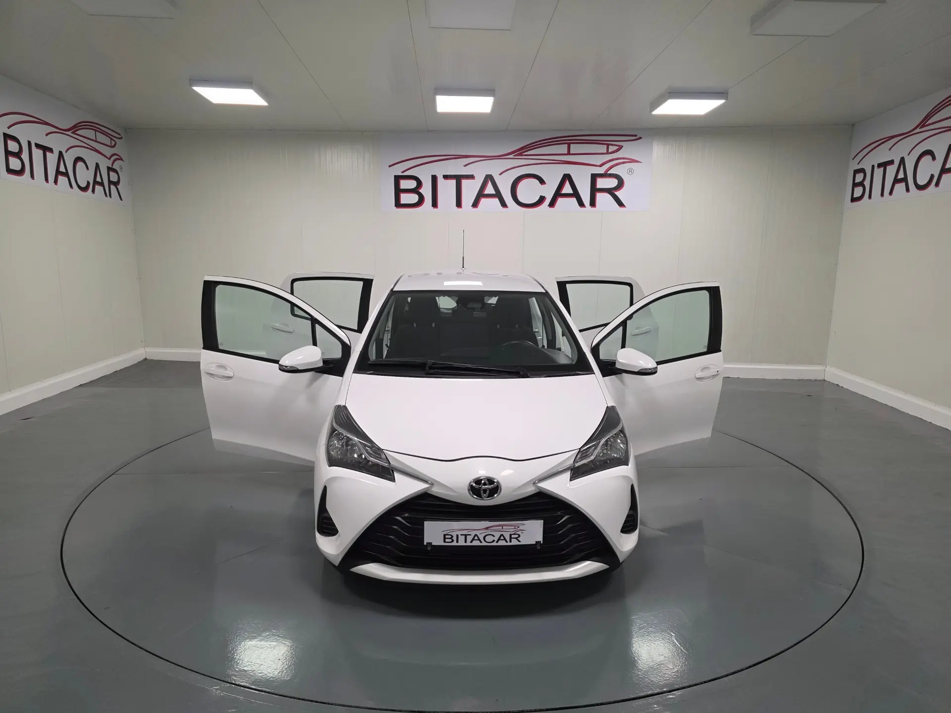 Toyota Yaris 1.4 D-4D ACtive+AC 2