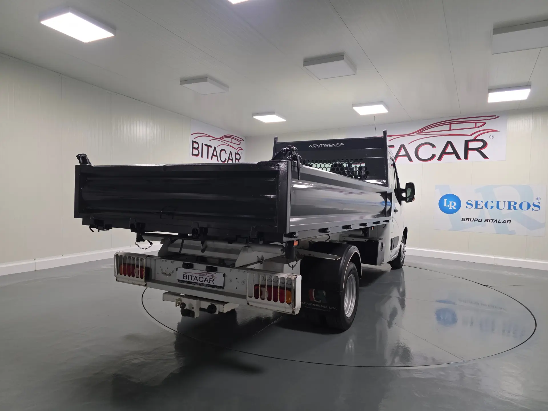 Renault Master 2.3 DCI 130CV BASCULANTE 20