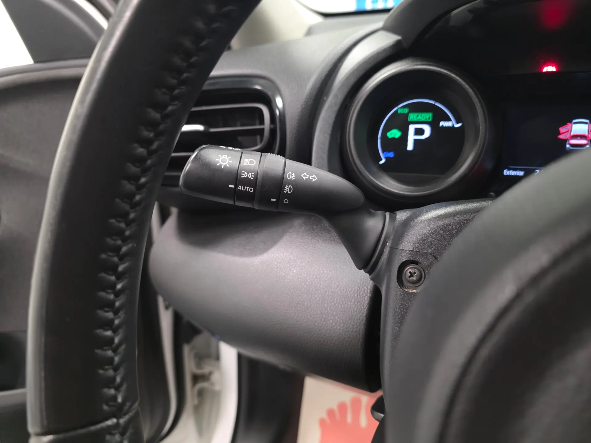 Toyota Yaris 1.5 HDF EXCLUSIVE 91