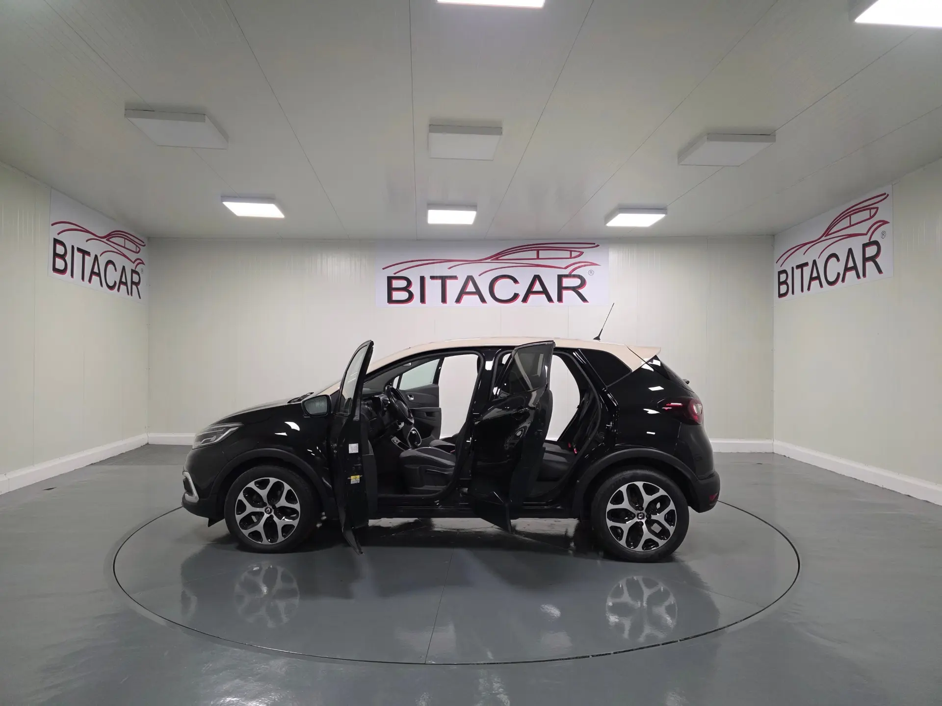 Renault Captur 1.5 DCI EXCLUSIVE 5