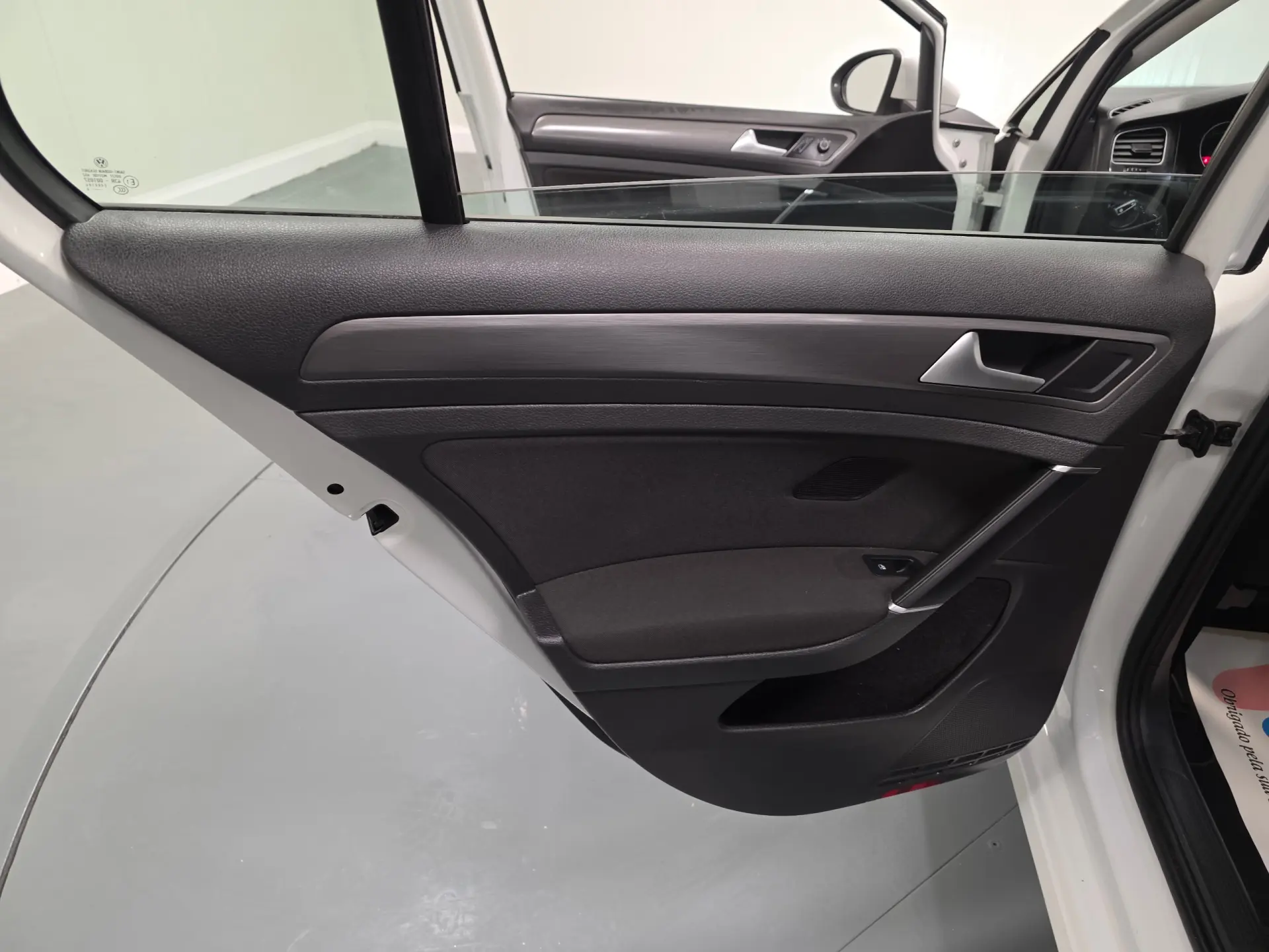 Volkswagen e-Golf AC/DC 36