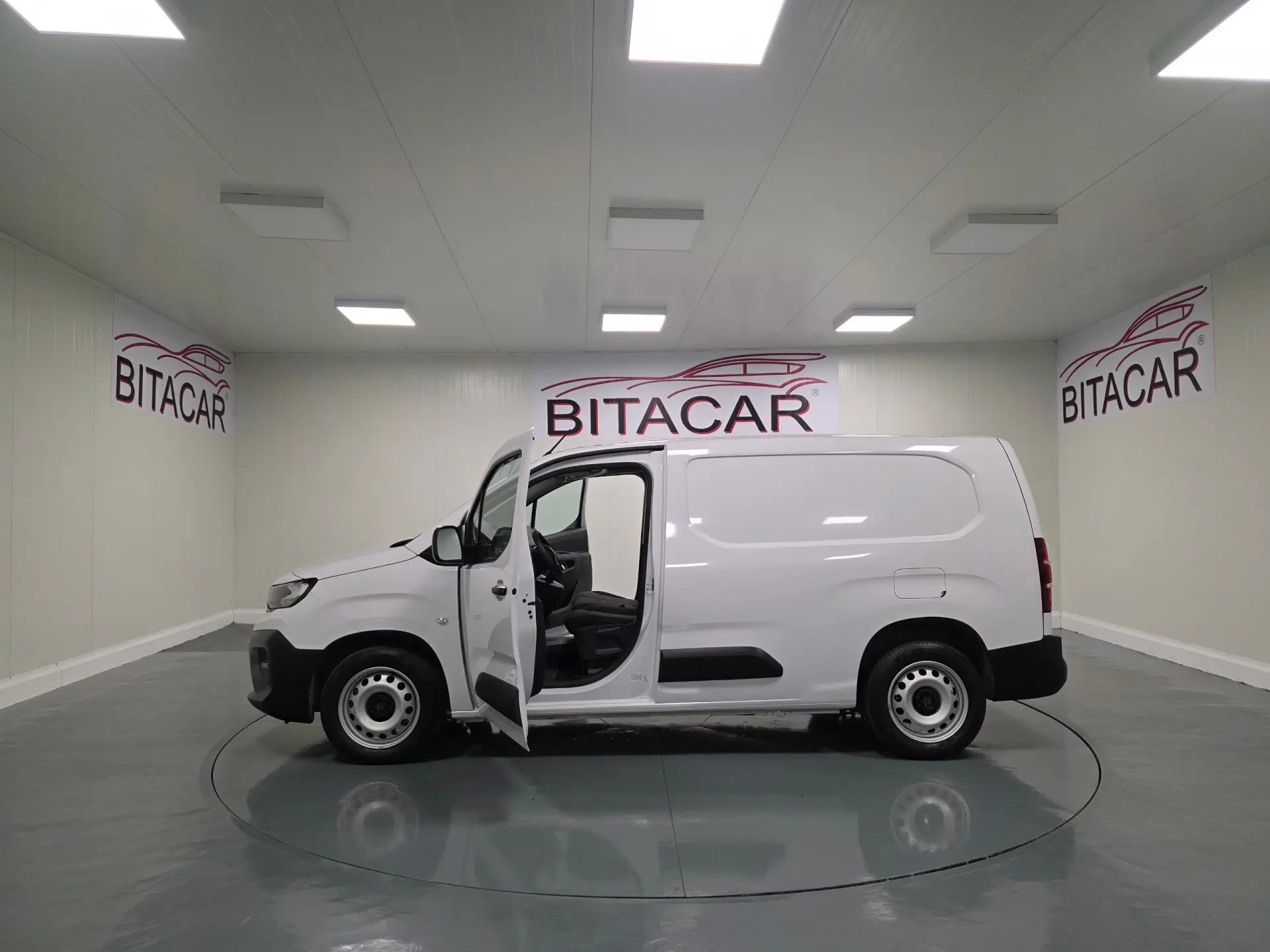 Peugeot Partner 1.5 BLUEHDI 100CV LONGA CAMARA TRASEIRA 58