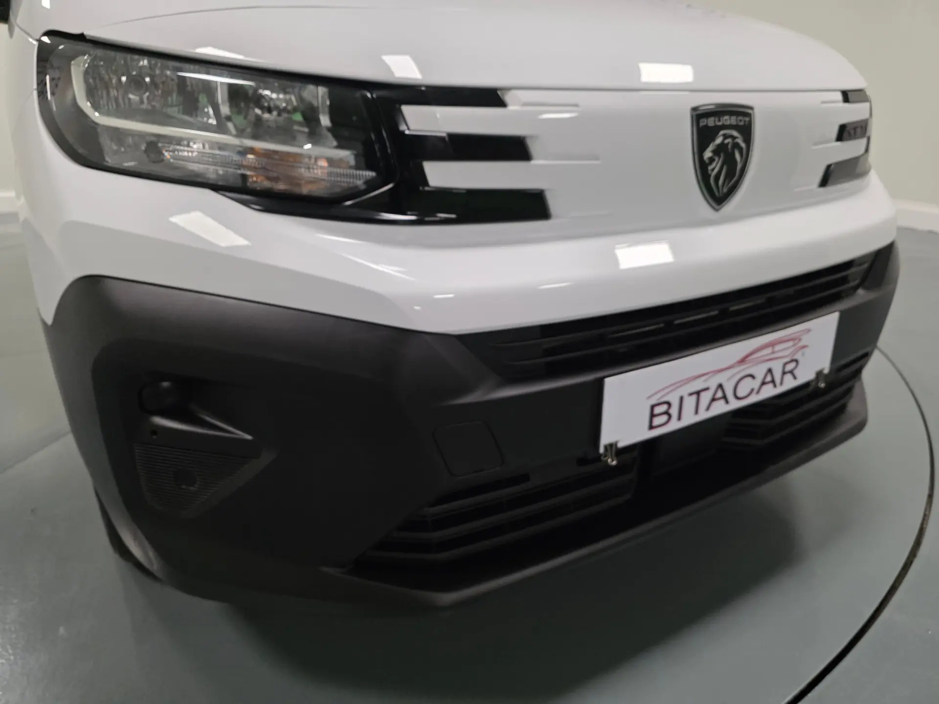Peugeot Partner 1.5 BLUEHDI 100CV LONGA CAMARA TRASEIRA 6