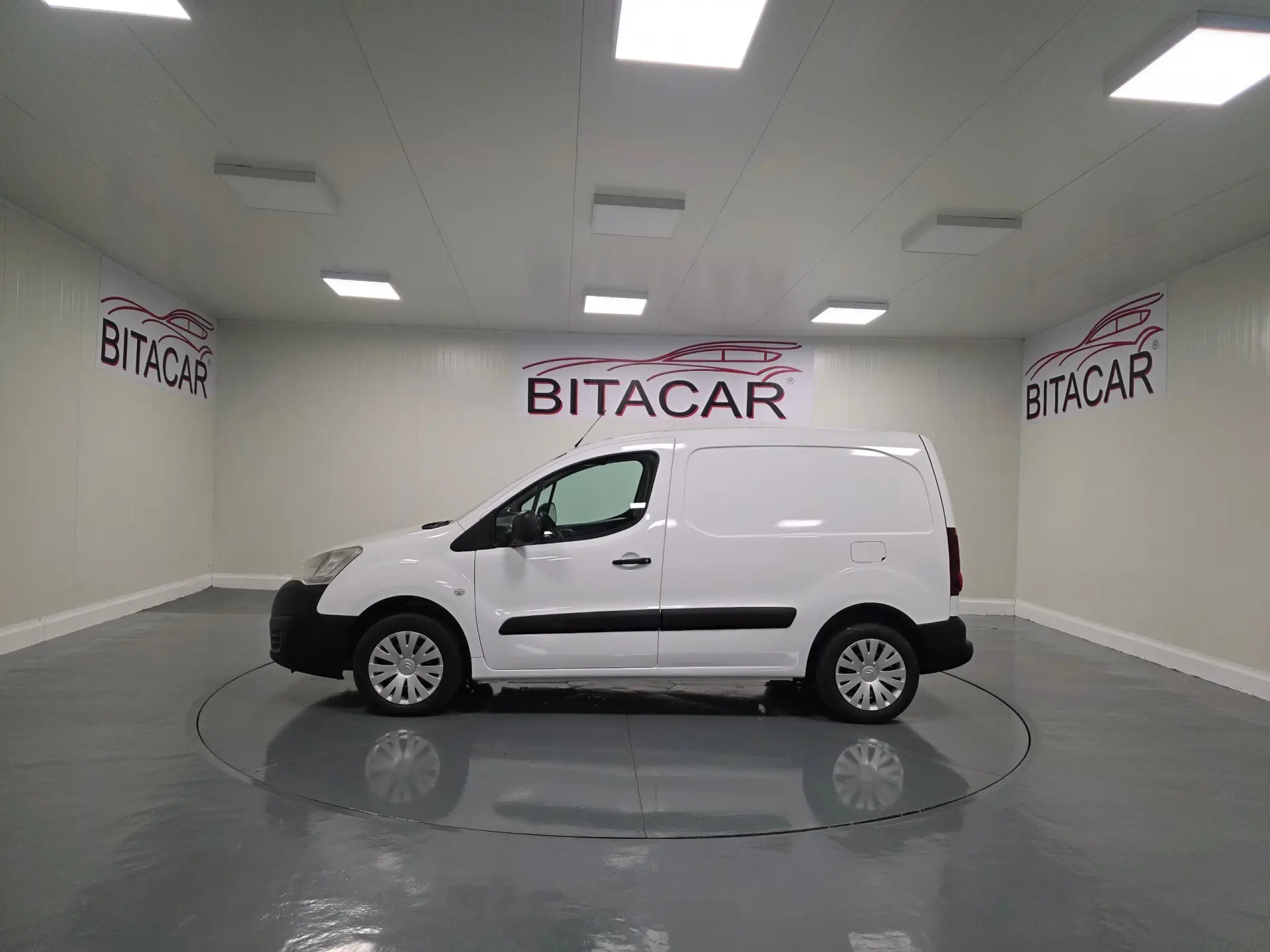 Citroën Berlingo 1.6 HDI IVA DEDUTIVEL 23