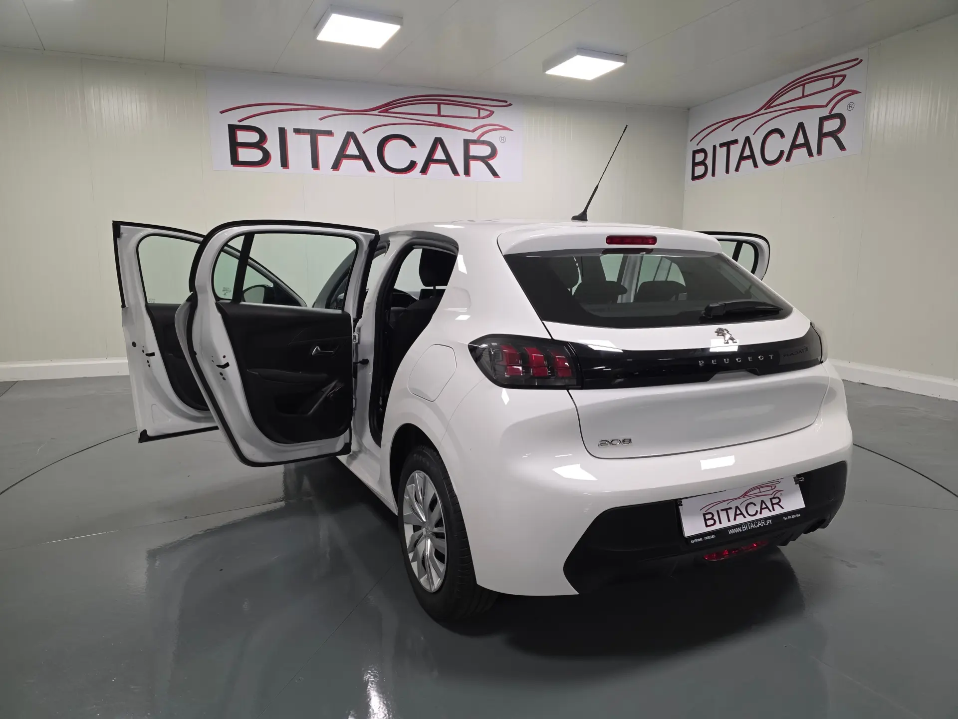 Peugeot 208 1.2 ACTIVE 60