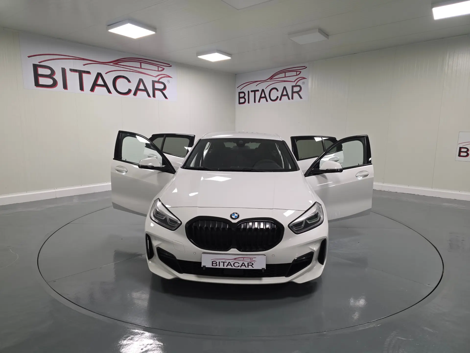 BMW 116 D PACK M AUTO 52