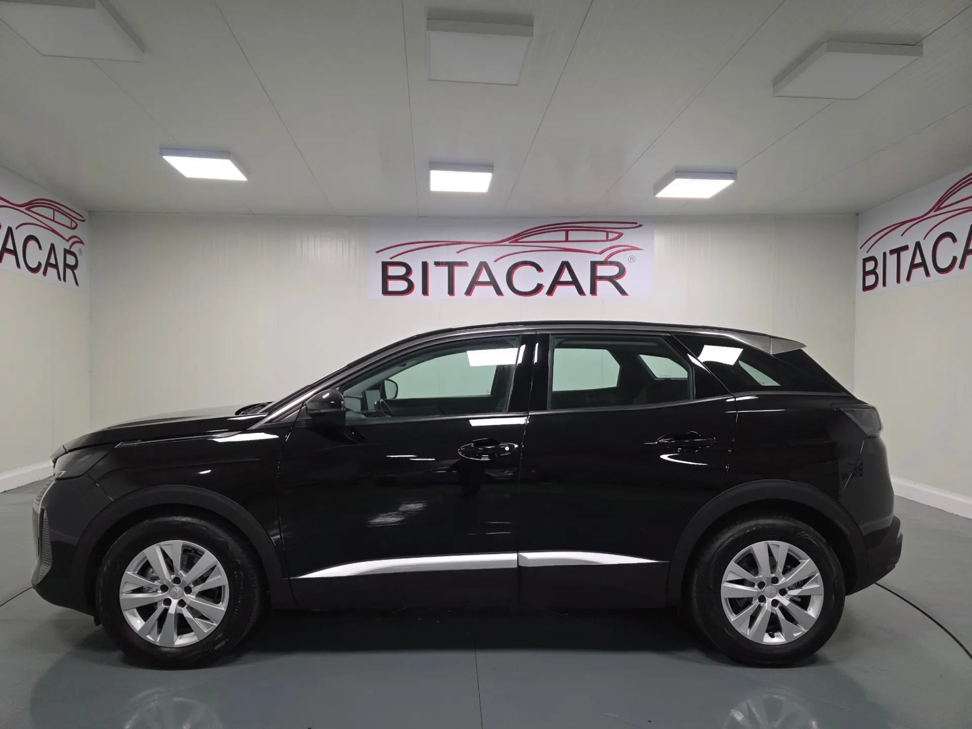 Peugeot 3008 1.5 BlueHDi Active Pack 21