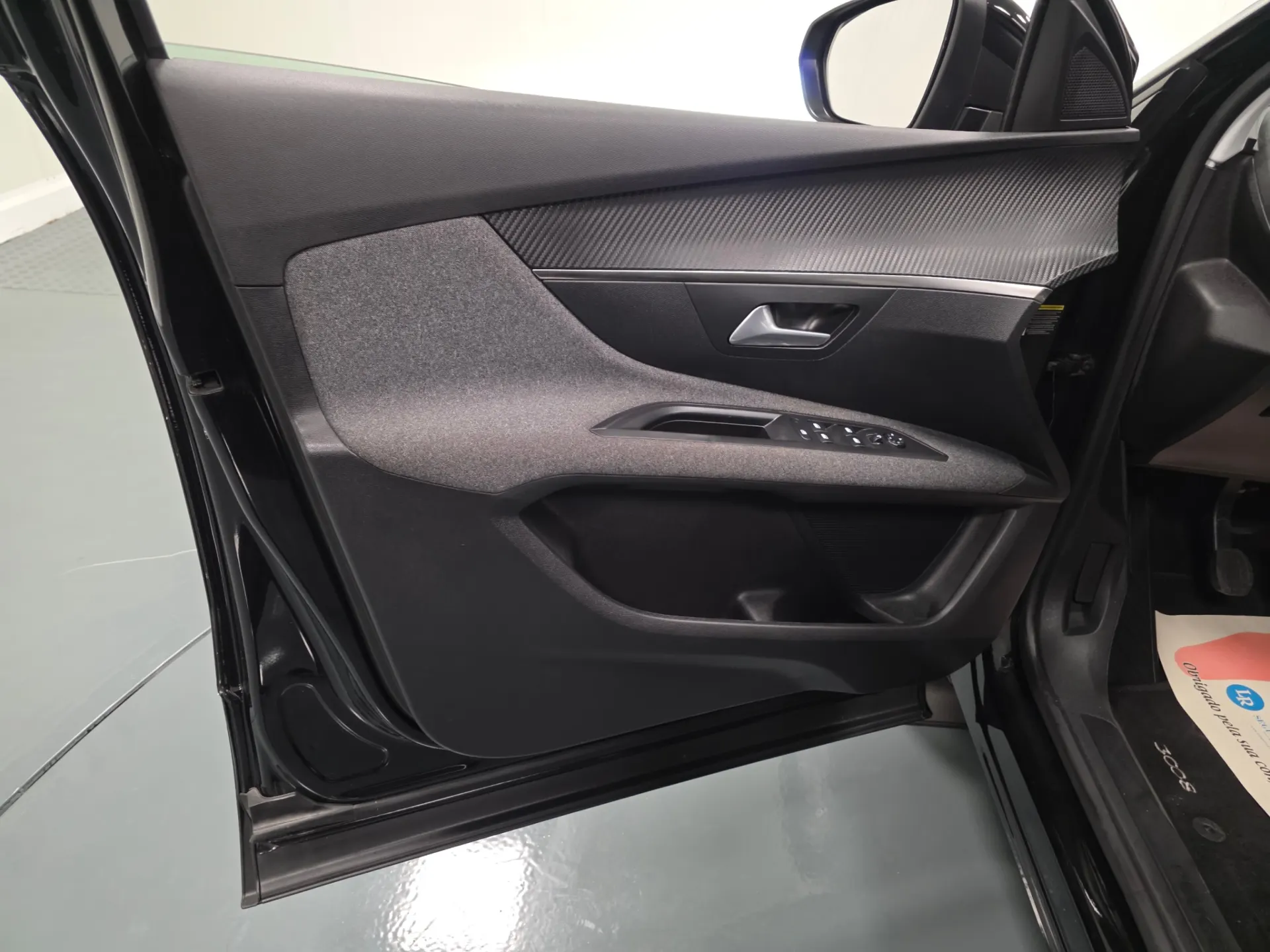 Peugeot 3008 1.5 BlueHDi Active Pack 73