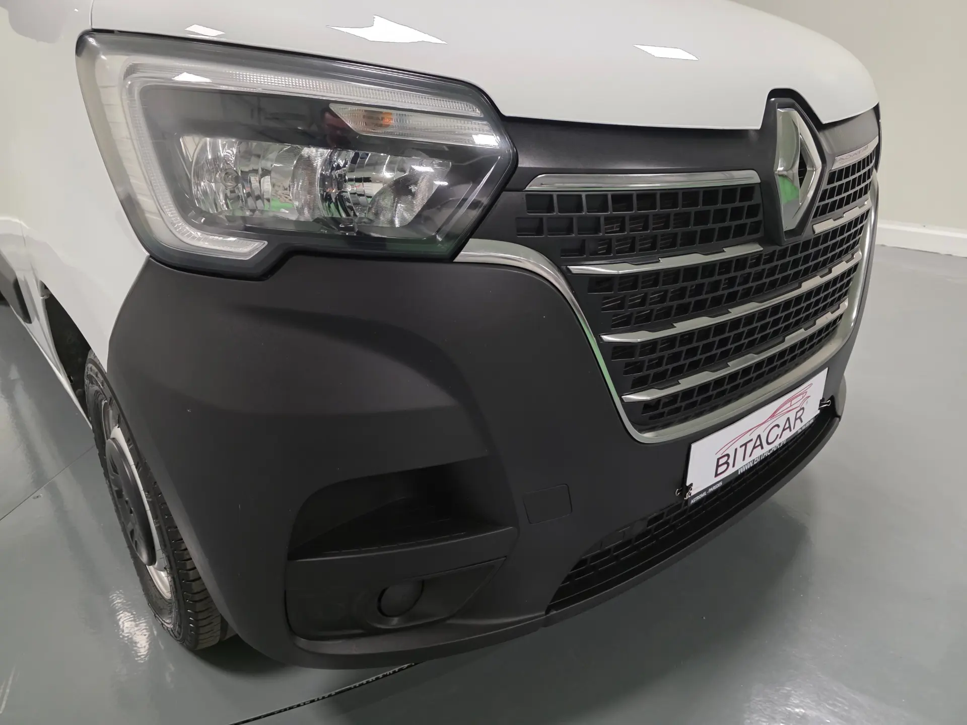 Renault Master L2H2 2.3 DCI 135CV GPS IVA DEDUTIVEL 6