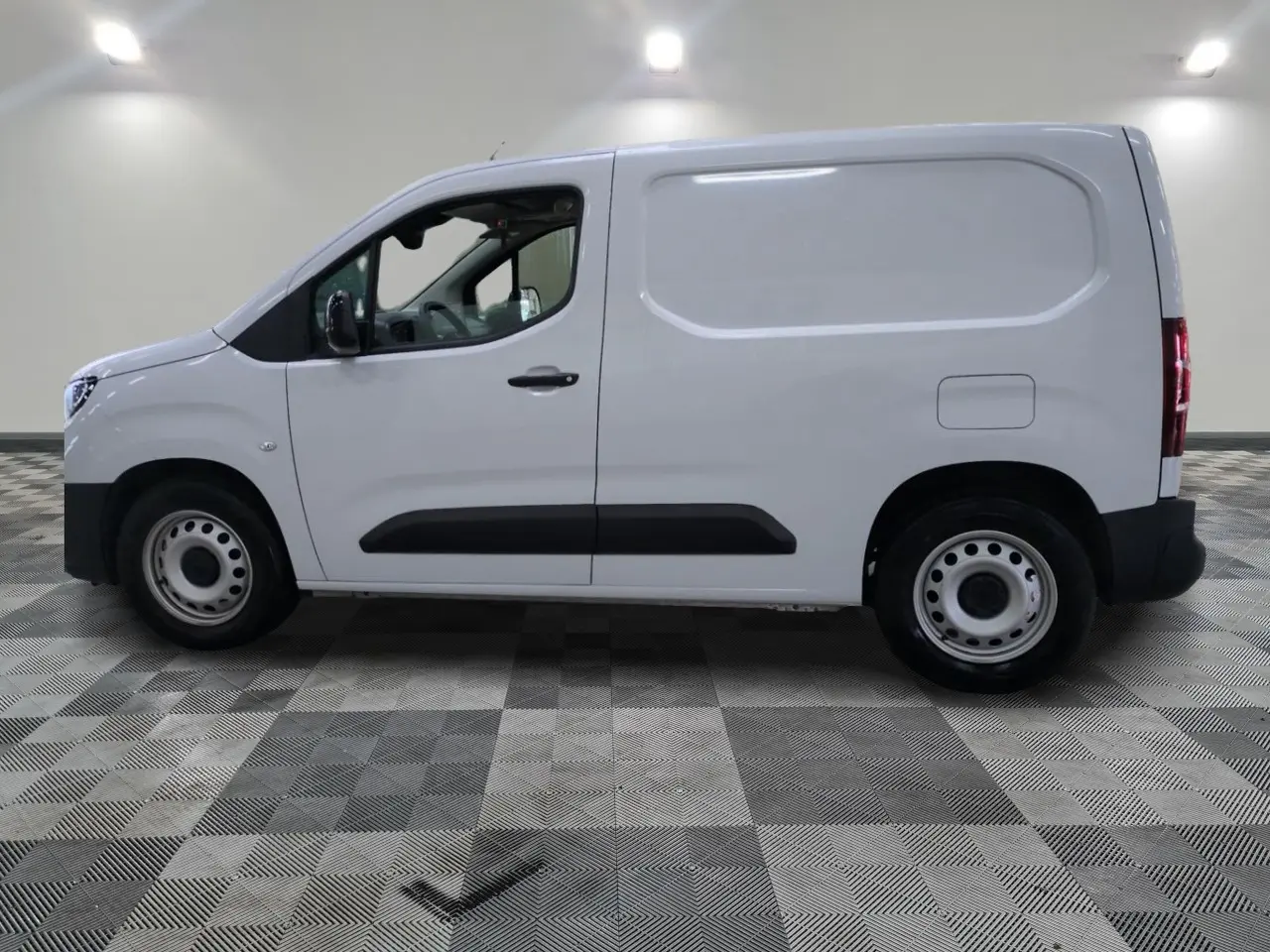 Toyota Proace CITY Electric 50KWH IVA DEDUTIVEL 4