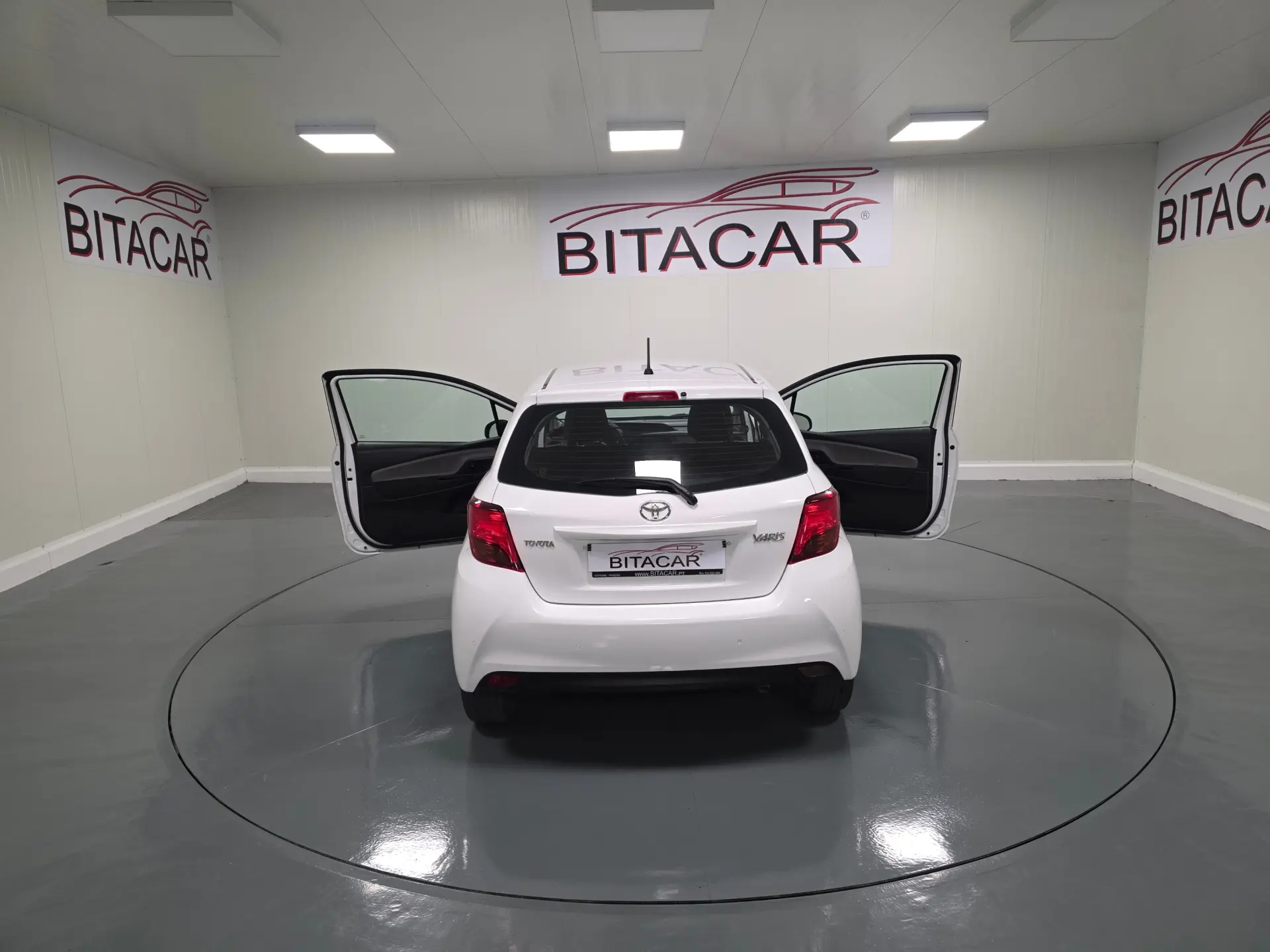 Toyota Yaris BIZZ 1.4 D-4D 90CV IVA DEDUTIVEL 60