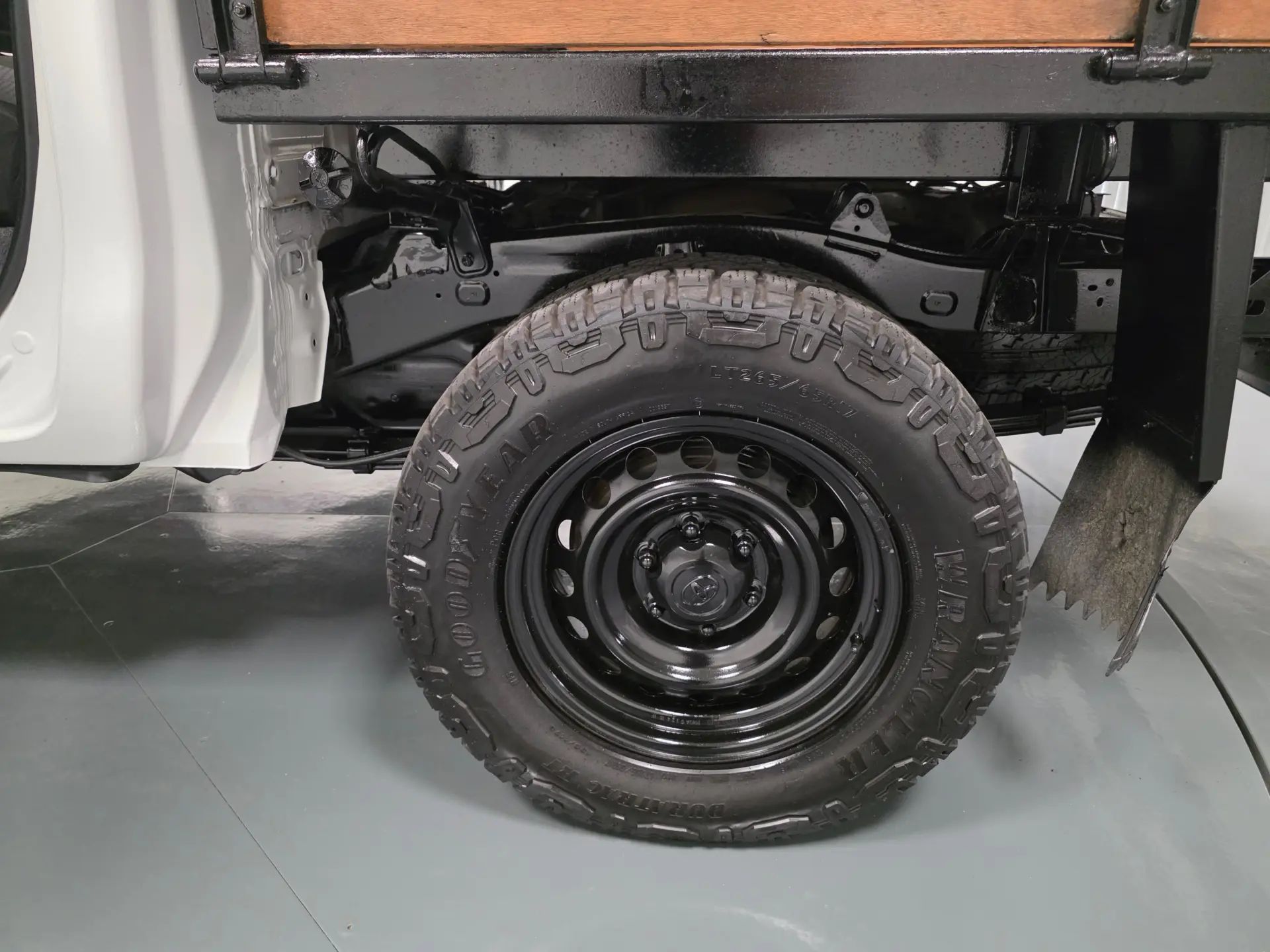 Toyota Hilux 2.4 D-4D 4WD CD CH 49