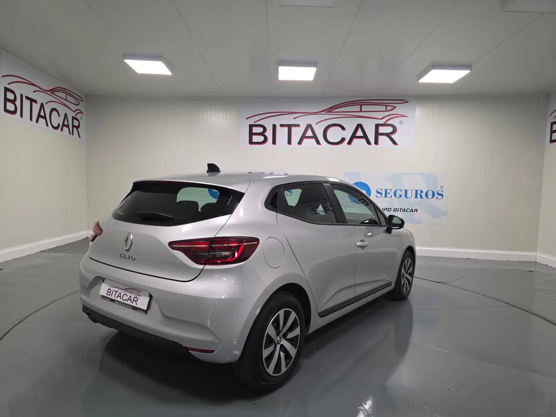 Renault Clio 1.0 TCe Evolution 32