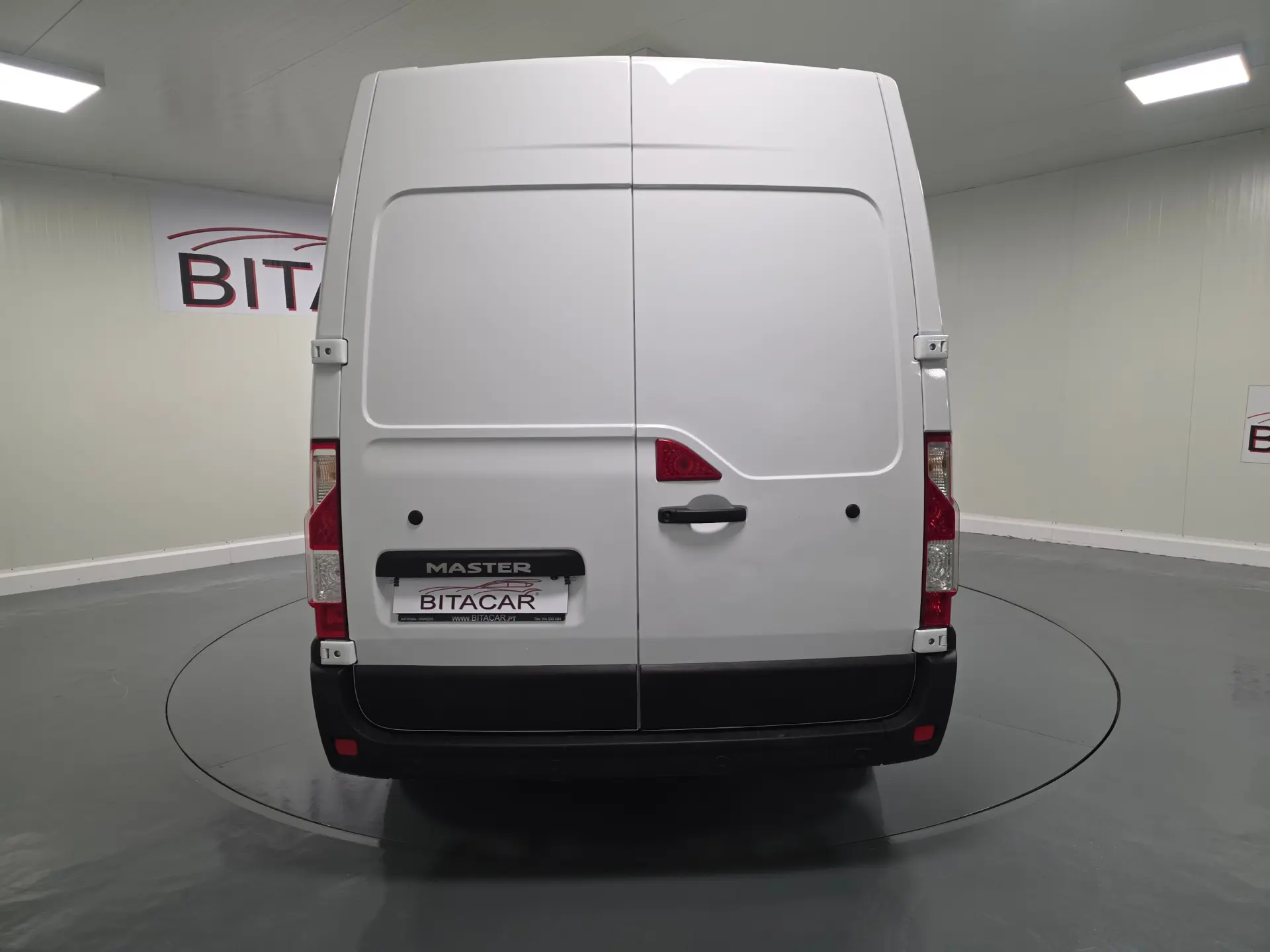 Renault Master L2H2 135CV GPS CAM TRASEIRA IVA DEDUTIVEL 36