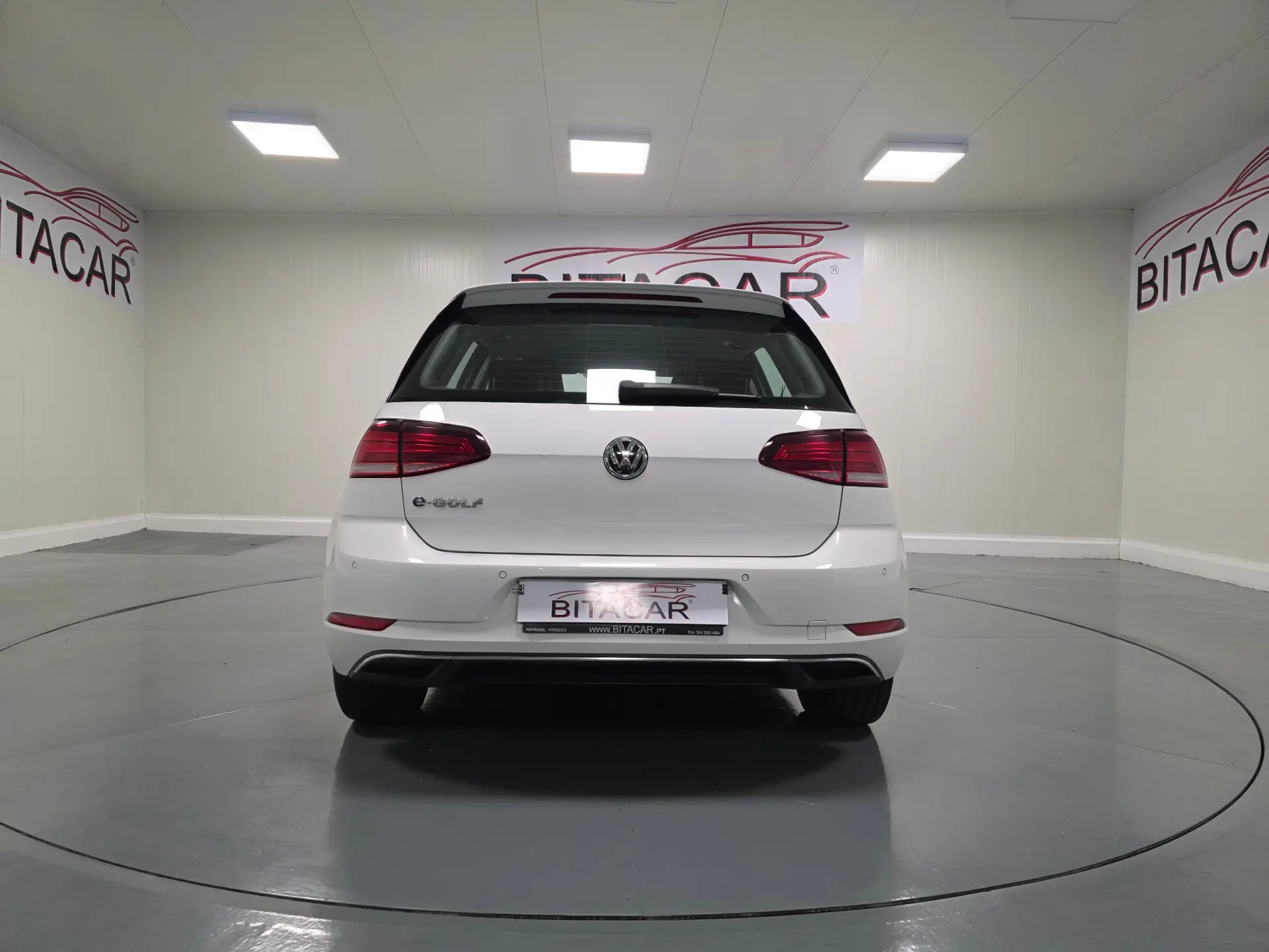 Volkswagen e-Golf AC/DC 28