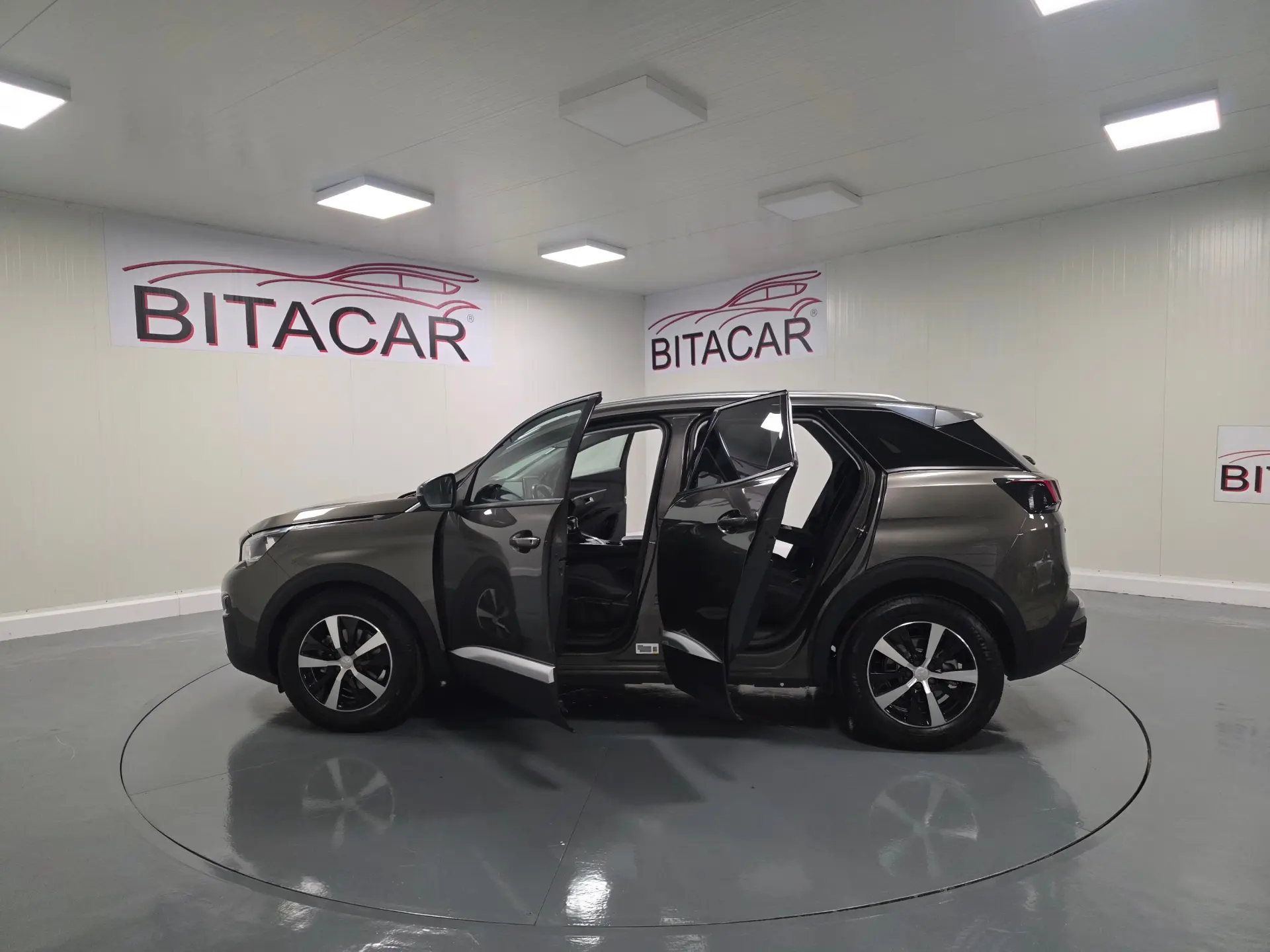 Peugeot 3008 1.5 BLUEHDI ACTIVE 33