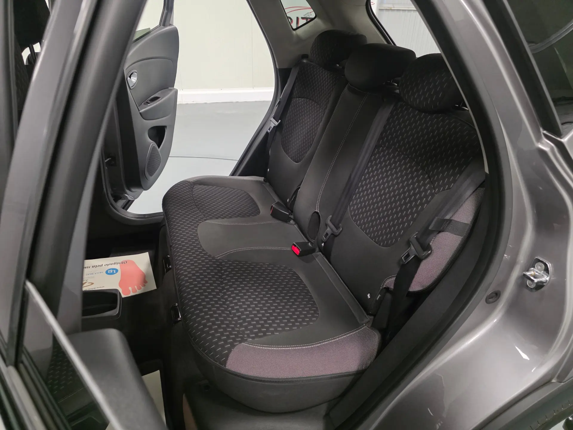 Renault Captur 1.5 DCI EXCLUSIVE 68