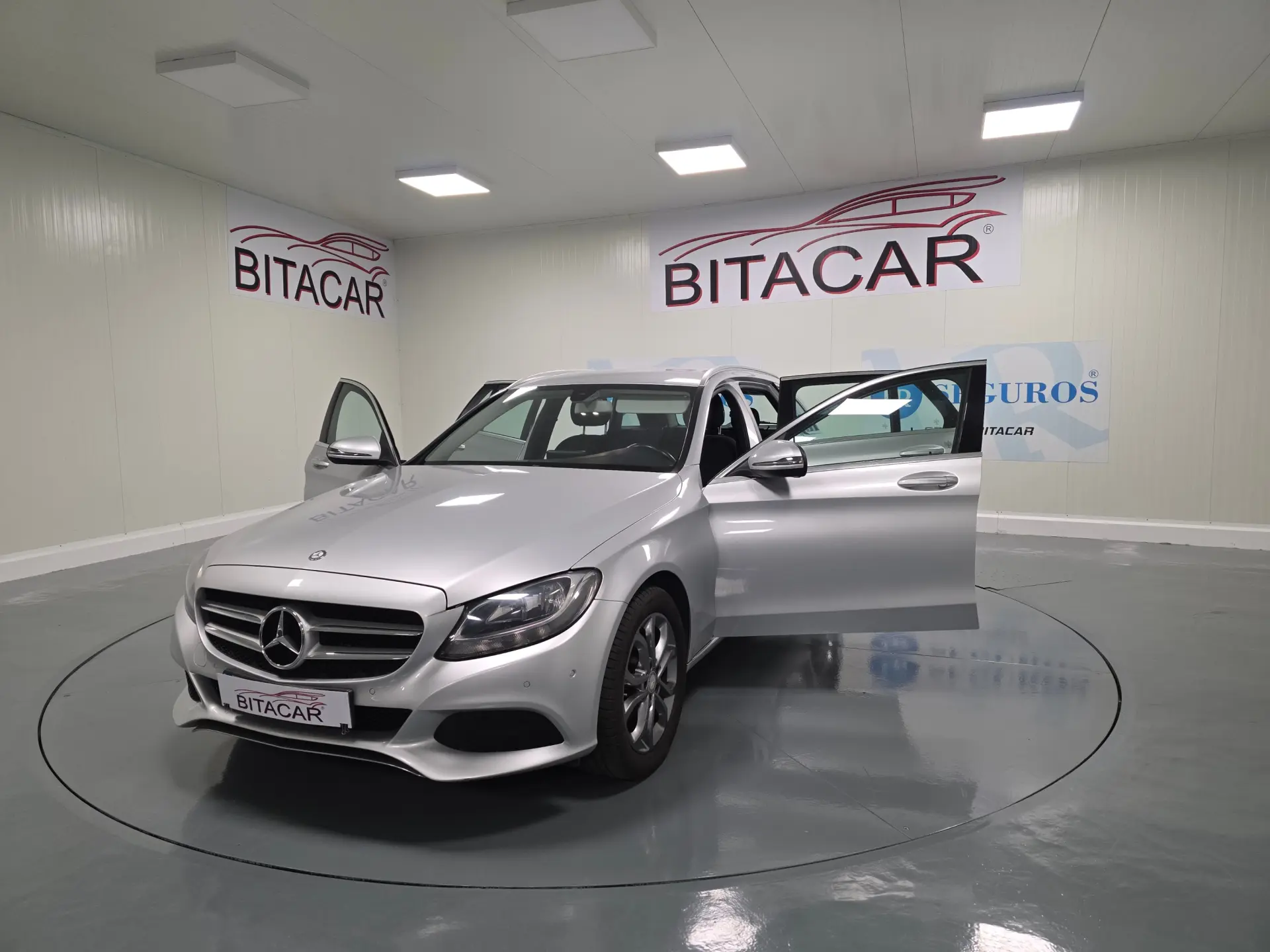 Mercedes-Benz C 200 D BLUETEC STATION 37