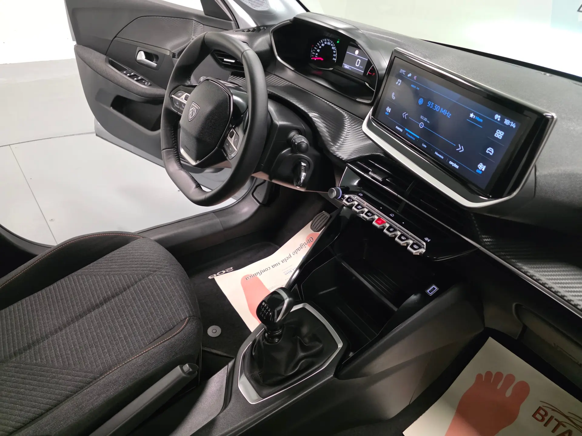 Peugeot 208 1.2 STYLE 67