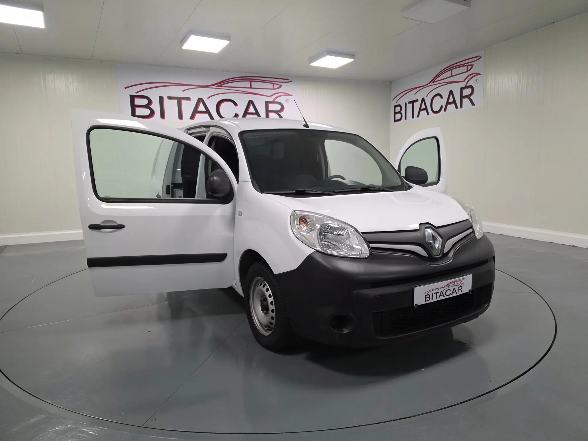 Renault Kangoo 1.5 DCI 37
