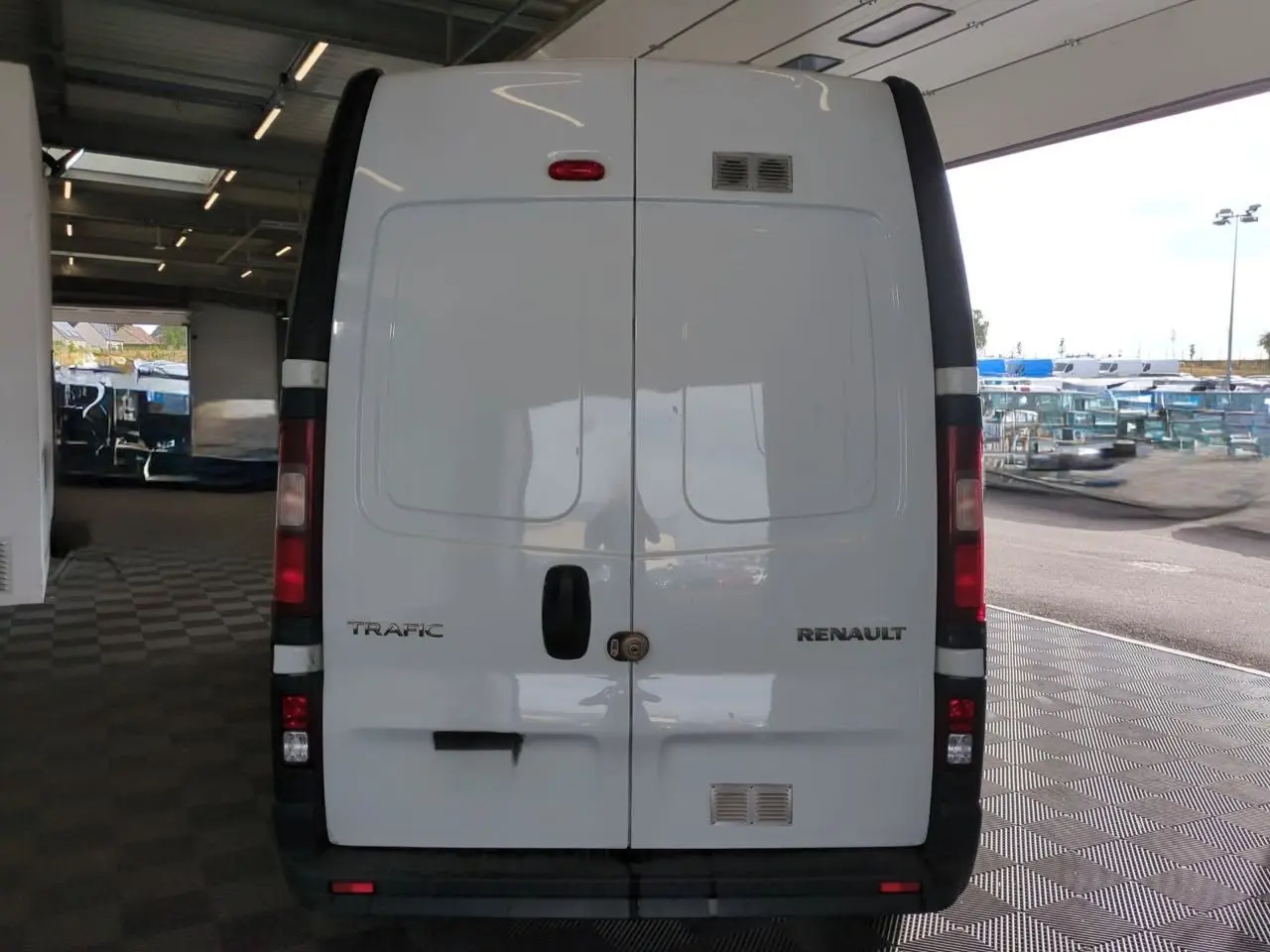 Renault Trafic TRAFIC L2H2 2.0 DCI 145CV 5