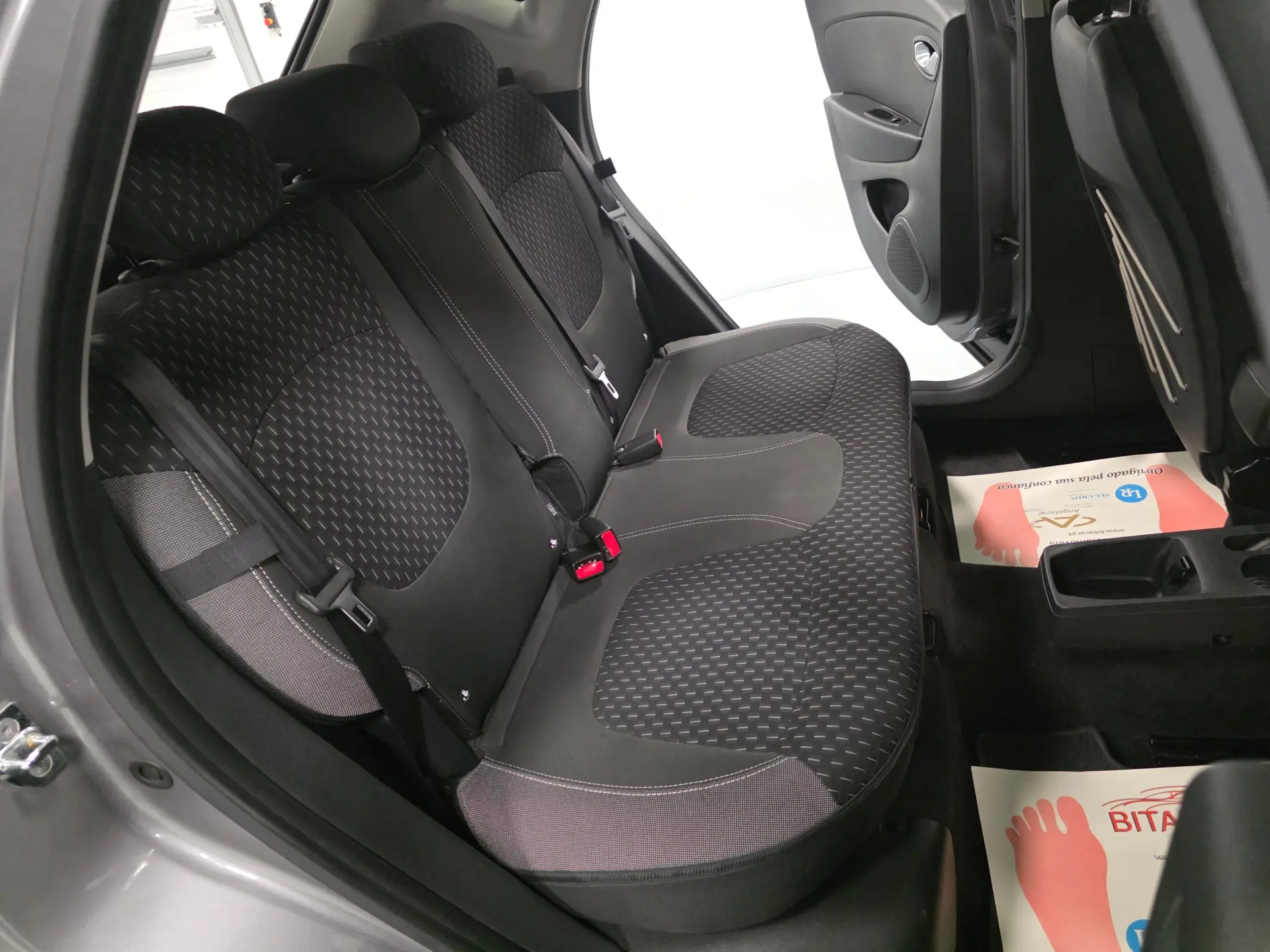 Renault Captur 1.5 DCI EXCLUSIVE 75