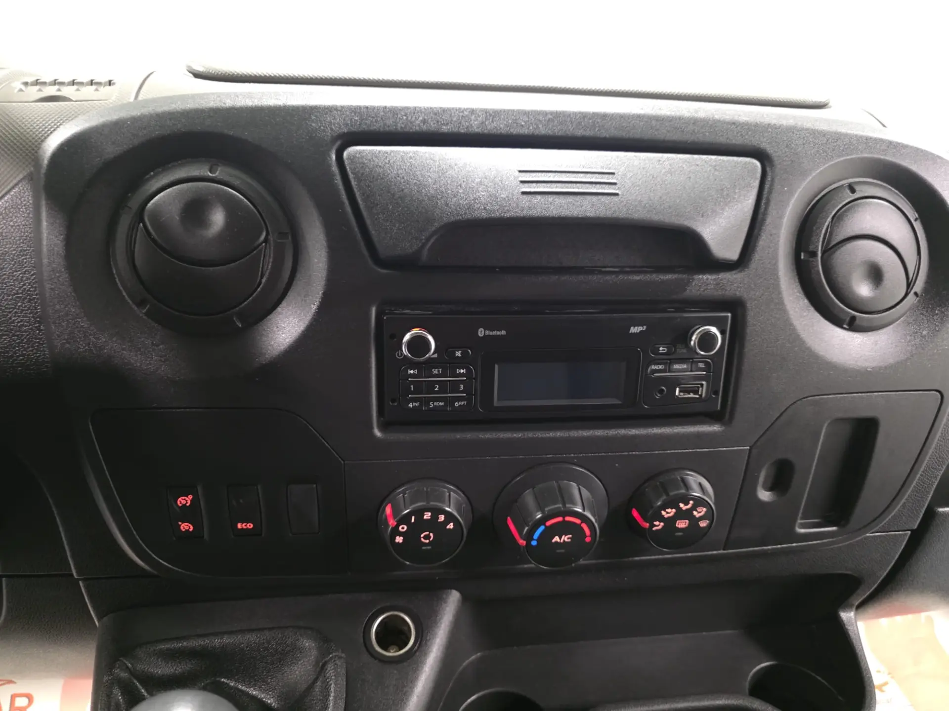 Renault Master L2H2 130CV IVA DEDUTIVEL 53