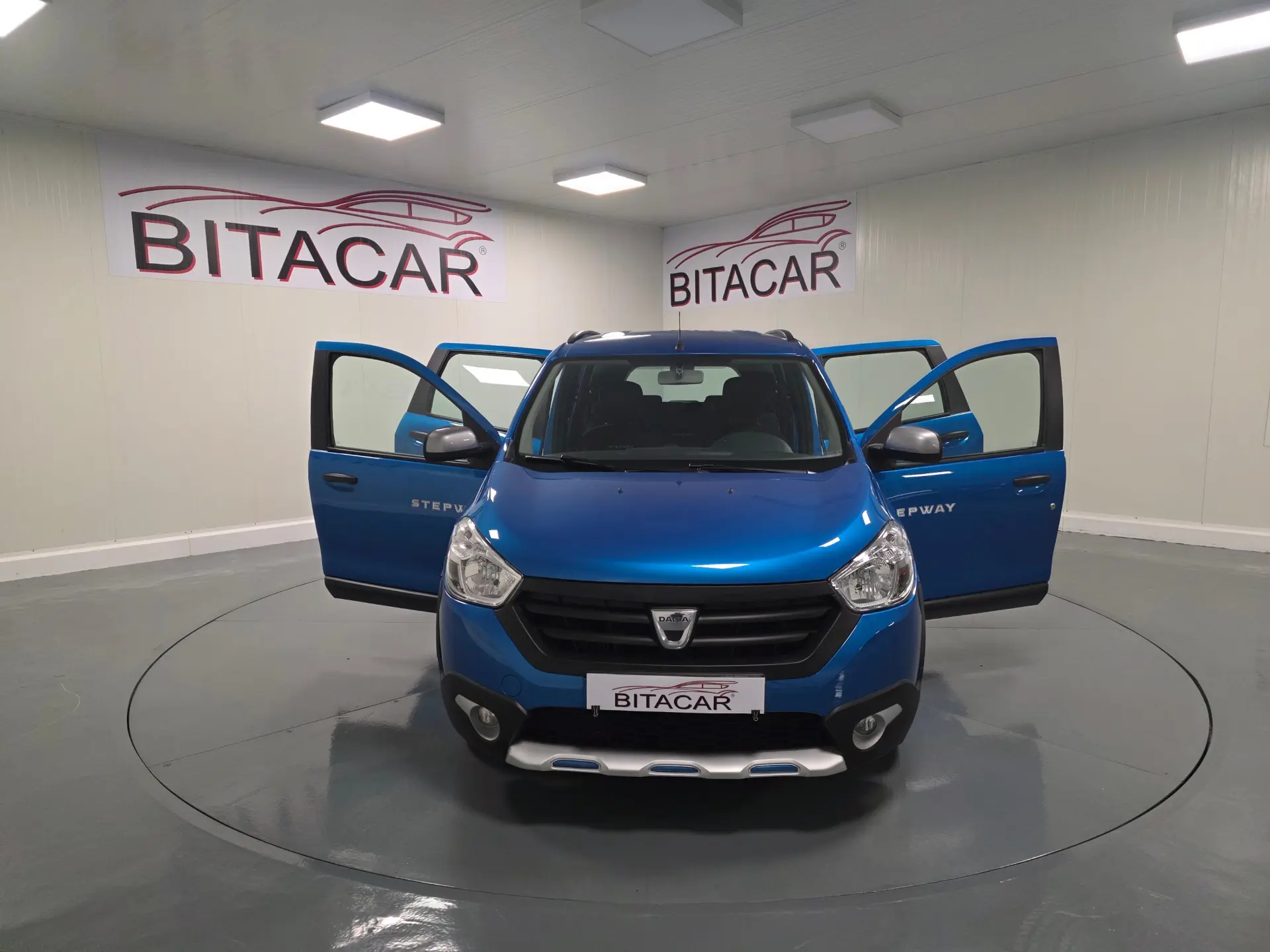 Dacia Lodgy 1.5 dCi Stepway 7L 44