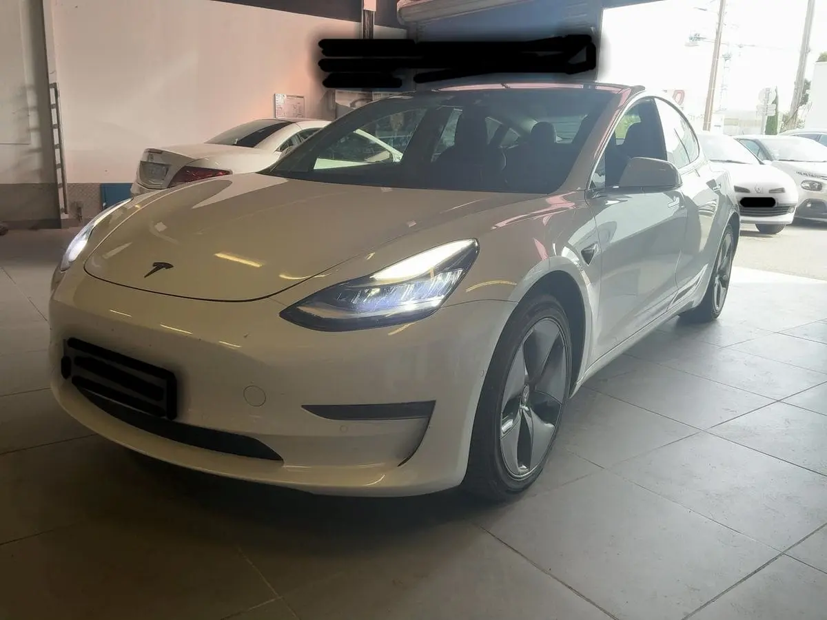 Tesla Model 3 Long Range Dual AWD AWD 1