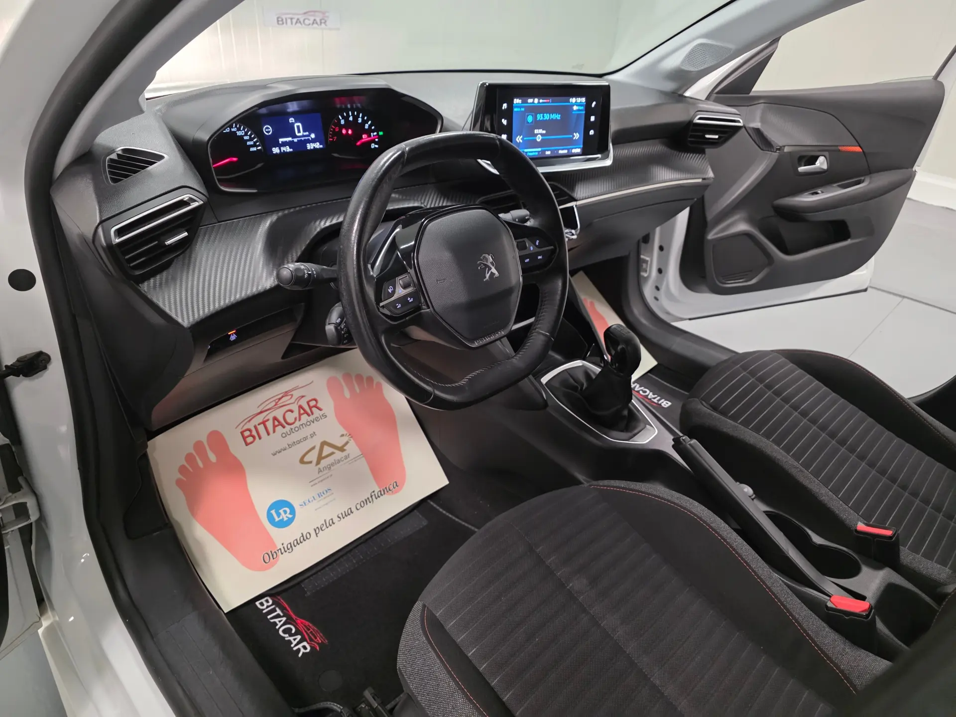 Peugeot 208 1.2 ACTIVE 99
