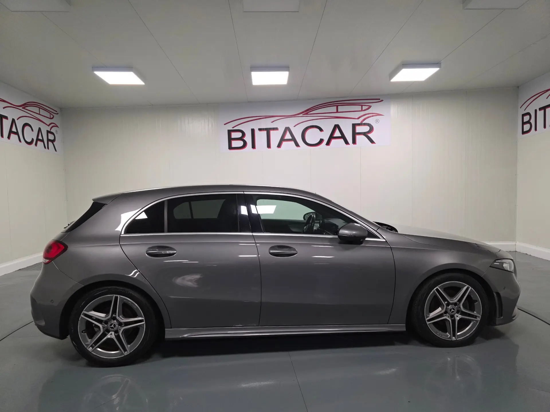 Mercedes-Benz A 180 d AMG Line Aut. 53