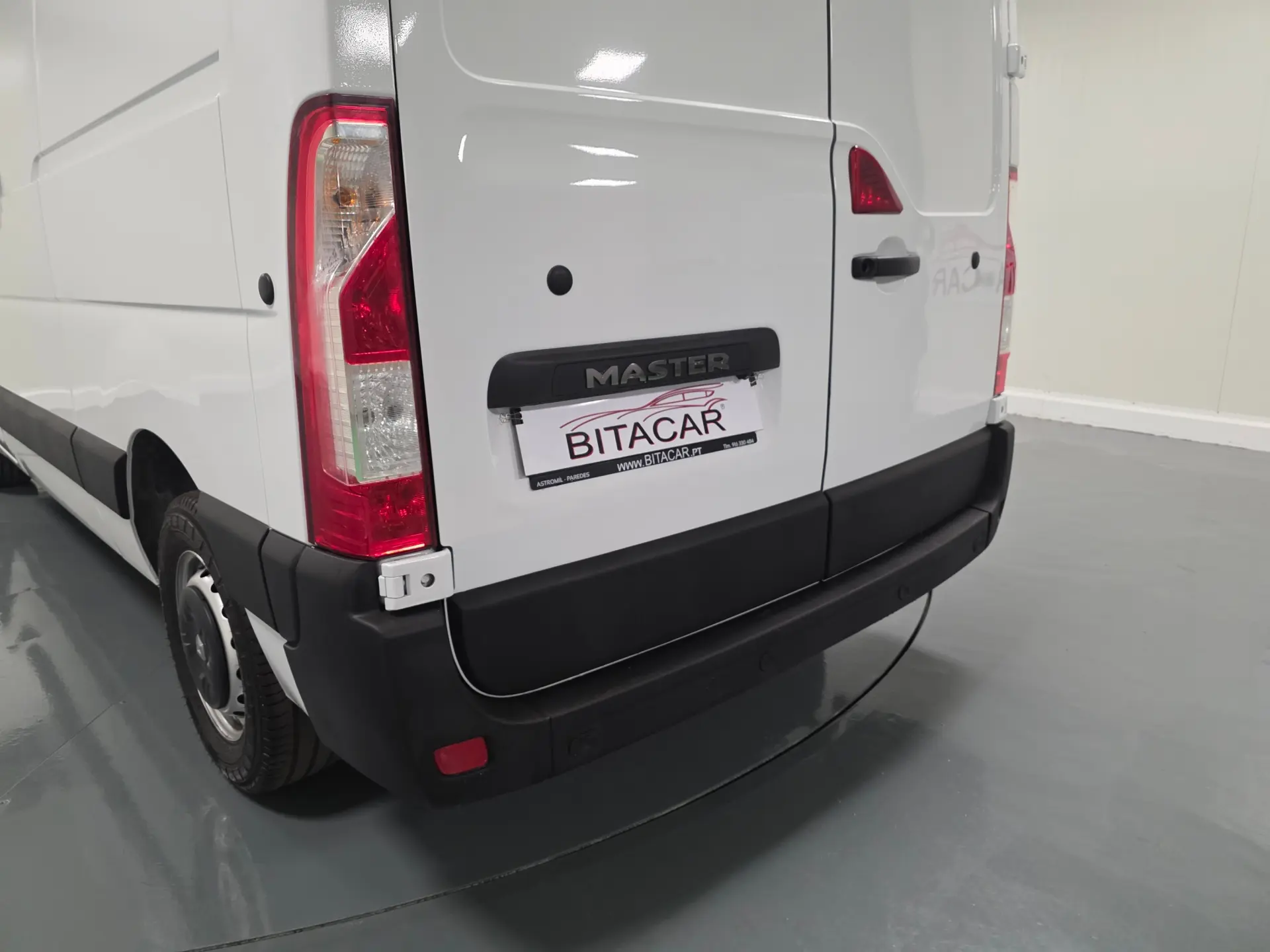 Renault Master L2H2 135CV GPS CAM TRASEIRA IVA DEDUTIVEL 24
