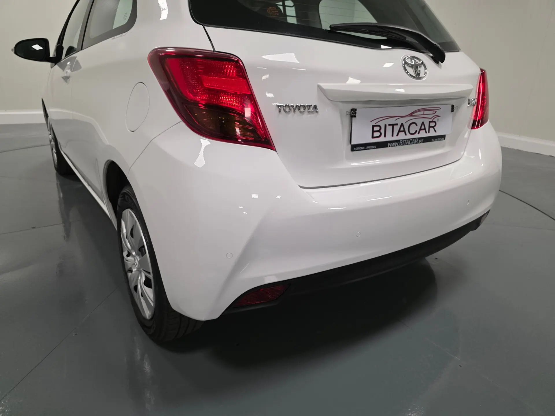 Toyota Yaris BIZZ 1.4 D-4D 90CV IVA DEDUTIVEL 29