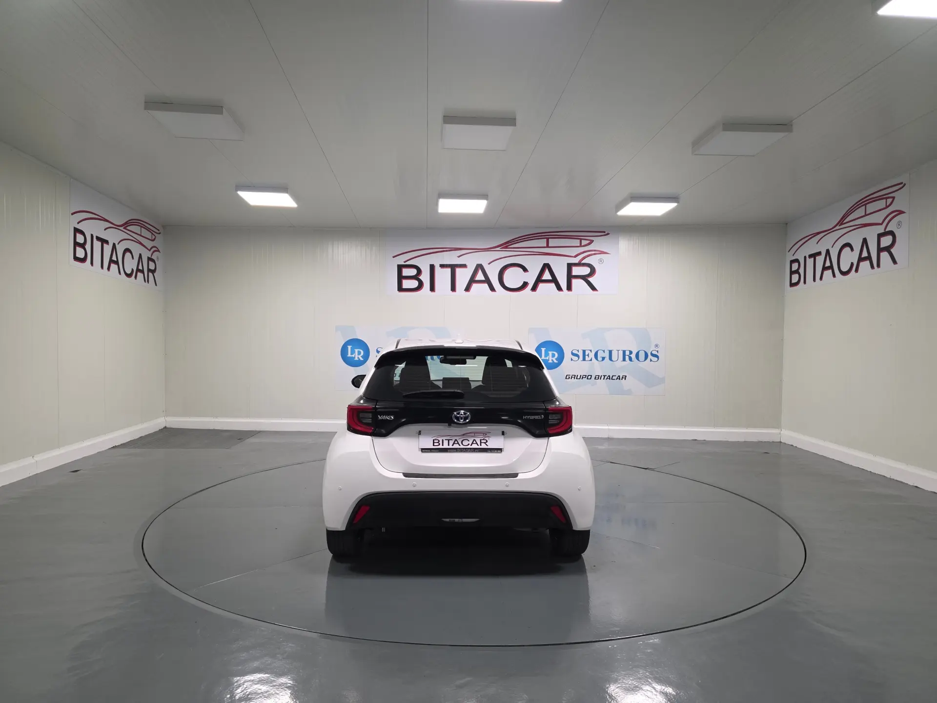 Toyota Yaris 1.5 HDF EXCLUSIVE 30