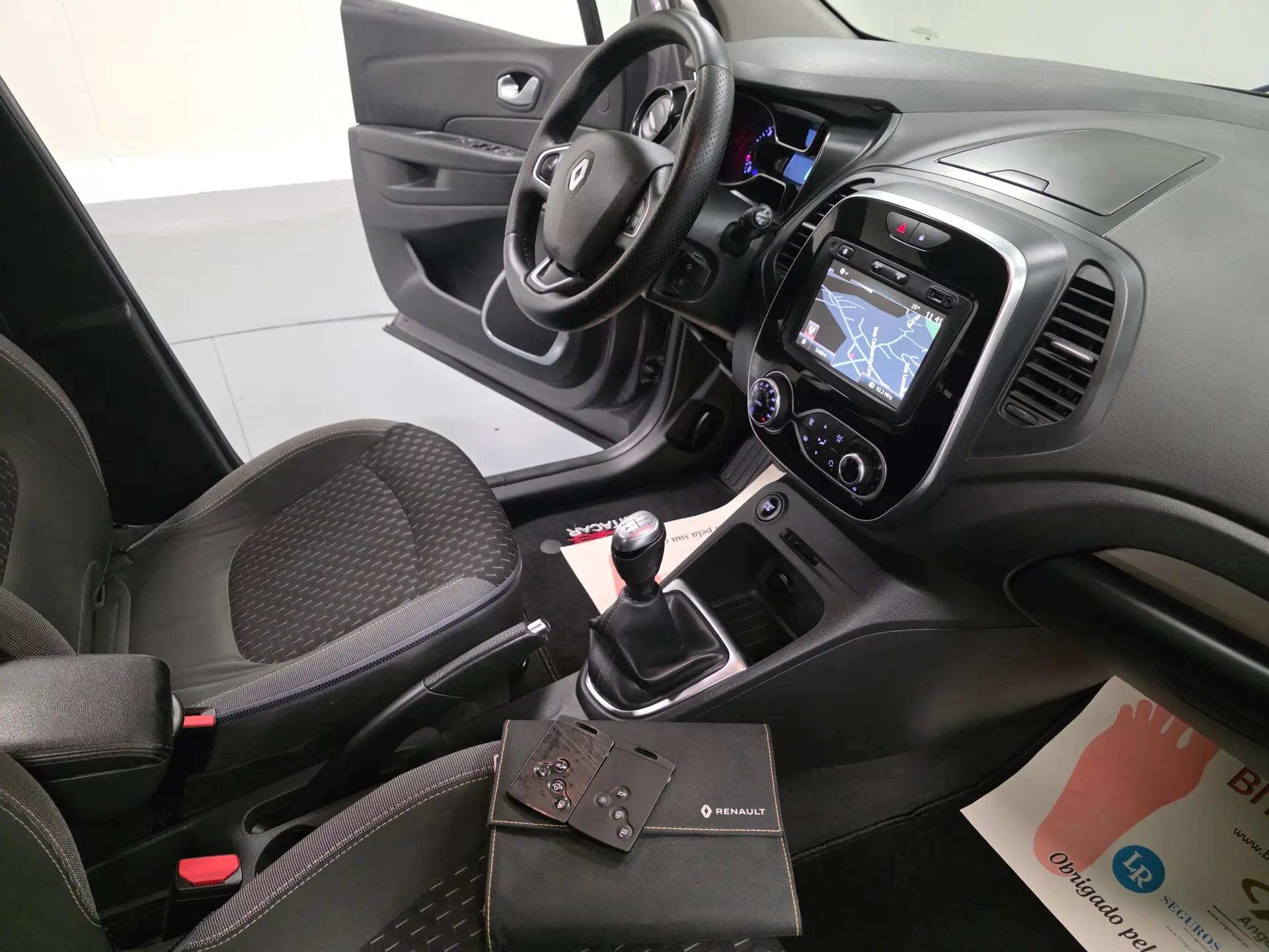 Renault Captur 1.5 DCI EXCLUSIVE 89